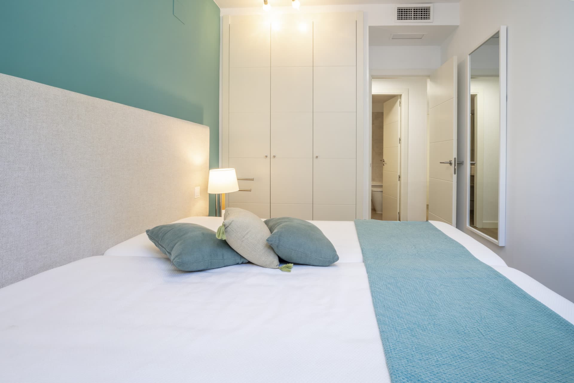 Modern 3-Bedroom Apartment Frontline Golf in La Cala — Walk to Town, Beach & Amenities