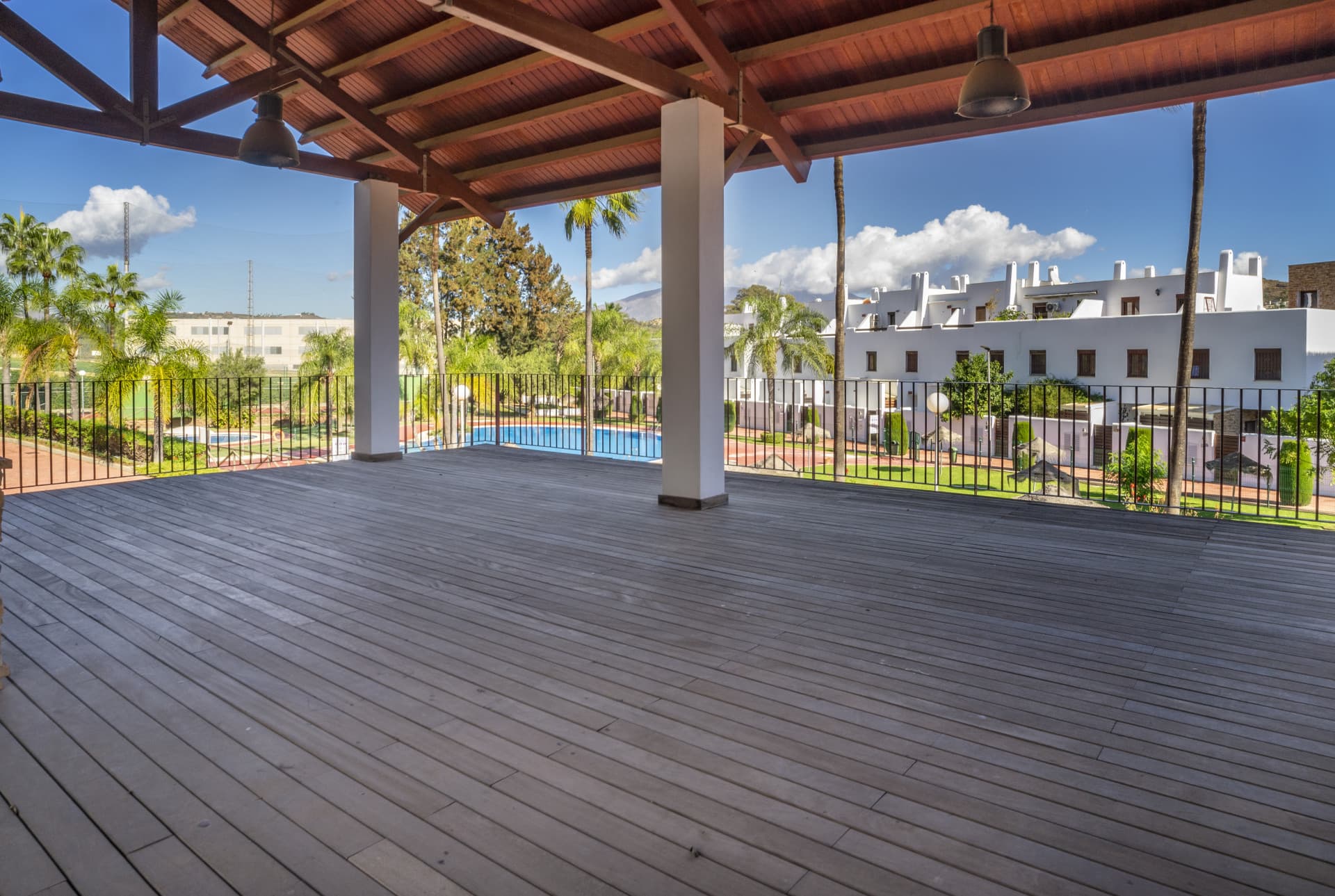 Modern 3-Bedroom Apartment Frontline Golf in La Cala — Walk to Town, Beach & Amenities
