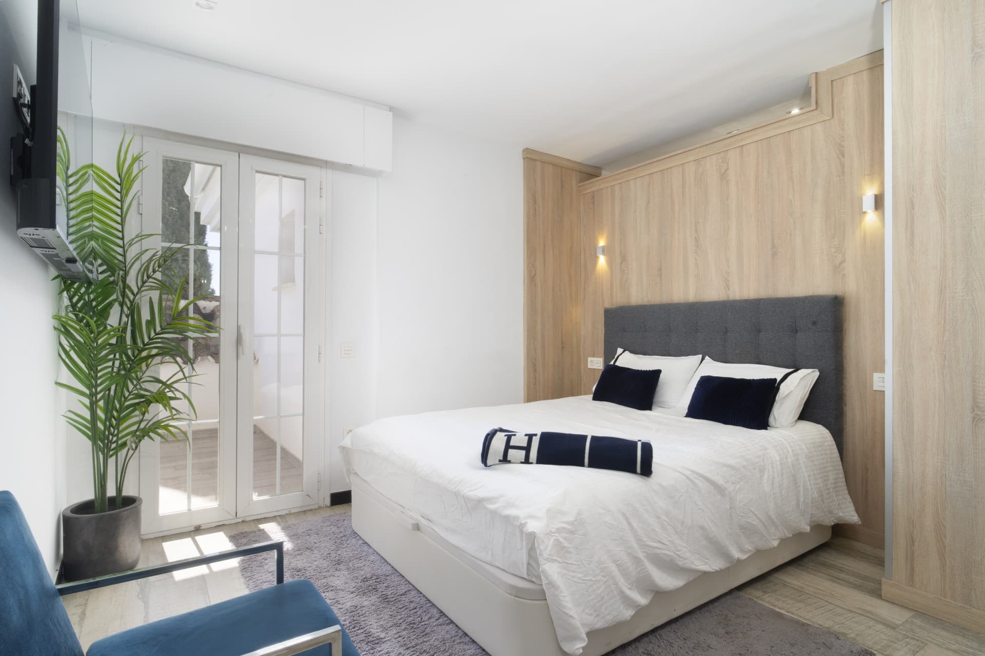 Exklusives Stadthaus in bester Lage von Nueva Andalucía