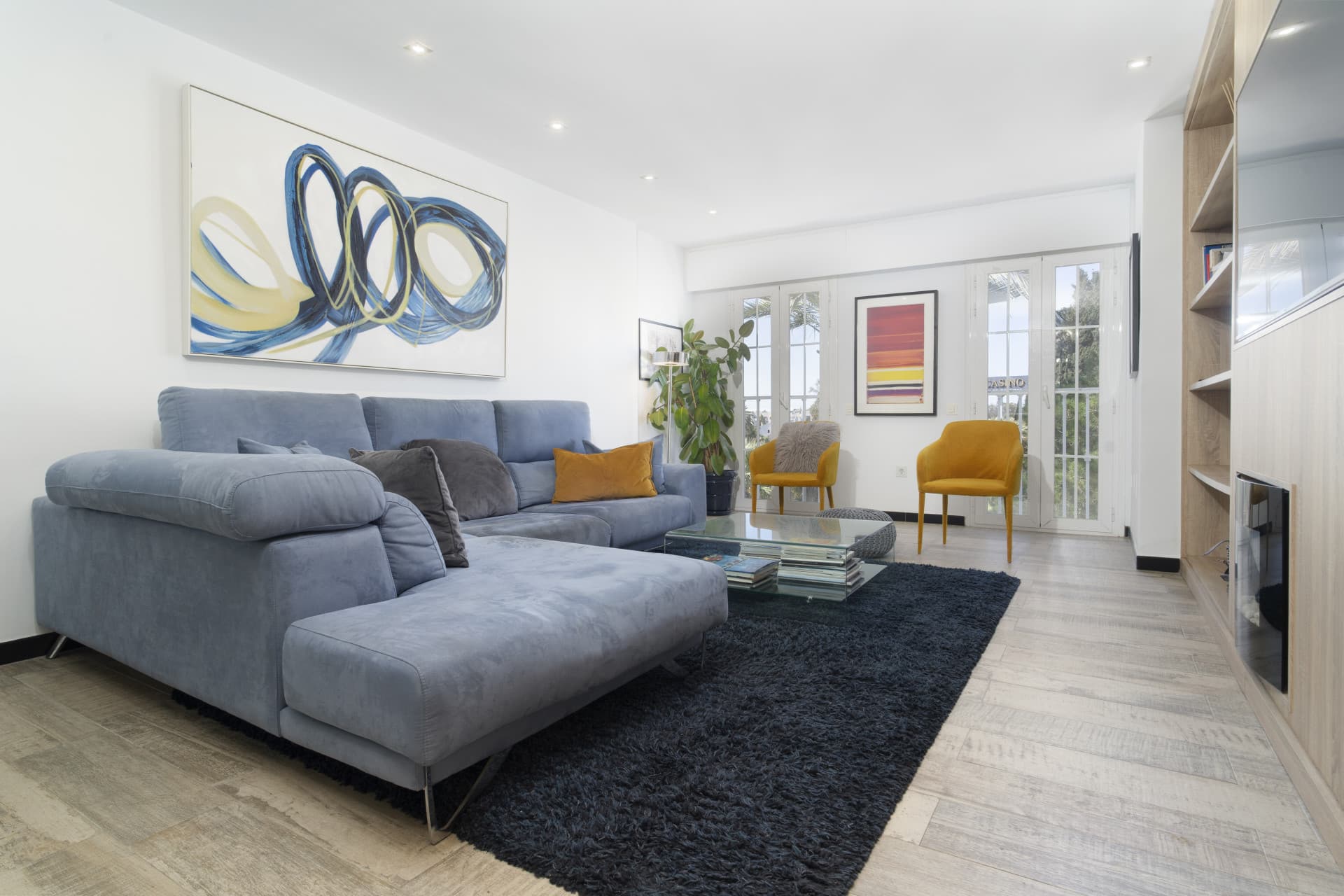 Exklusives Stadthaus in bester Lage von Nueva Andalucía