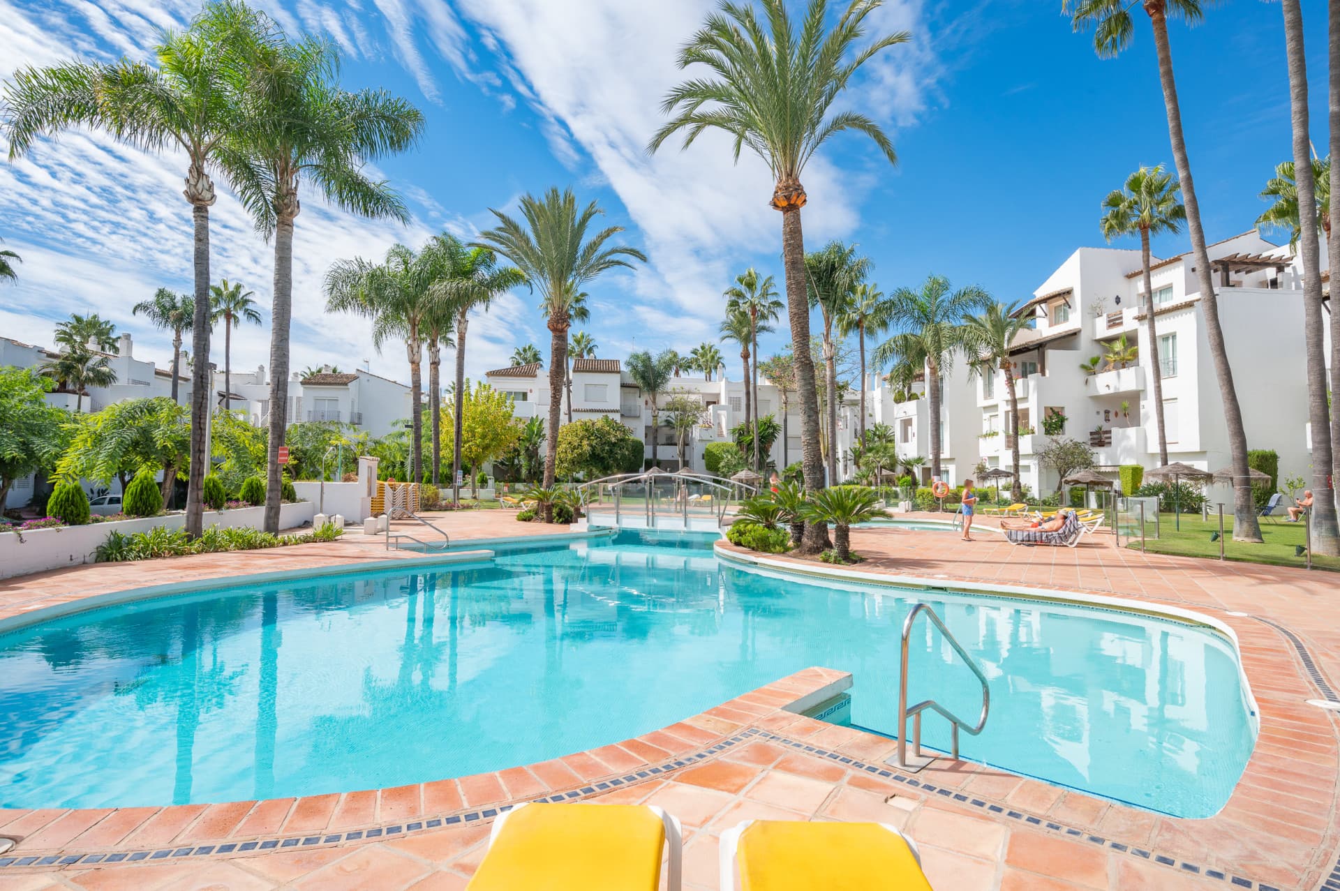Beachfront 3-Bedroom Ground Floor Apartment for Sale in Costalita, Estepona | New Golden Mile