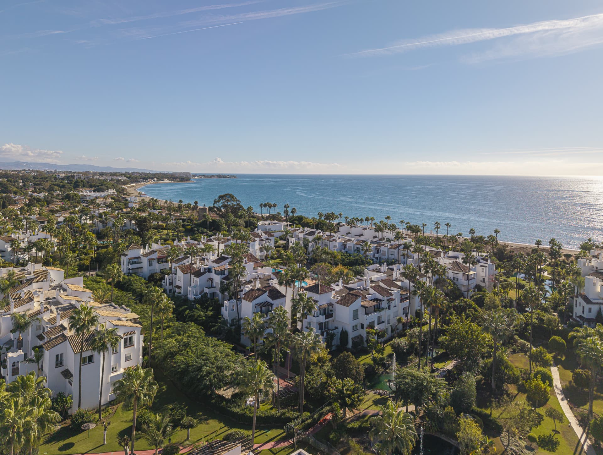 Beachfront 3-Bedroom Ground Floor Apartment for Sale in Costalita, Estepona | New Golden Mile