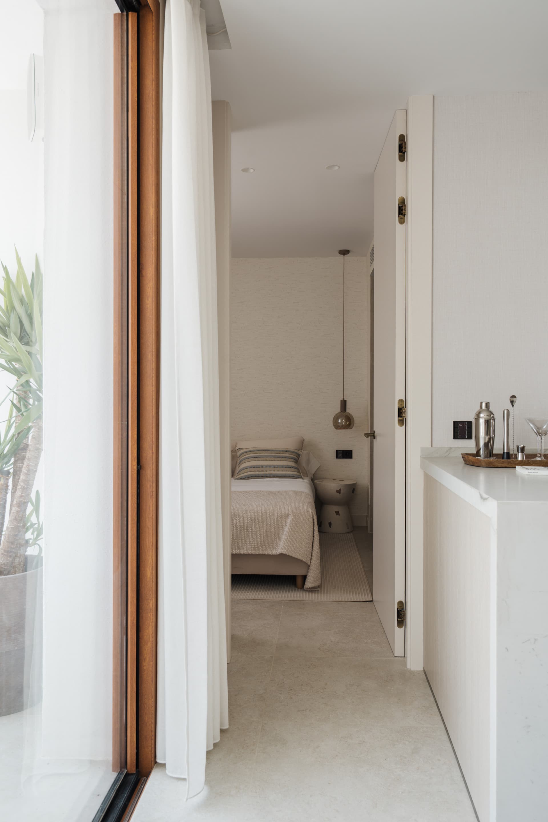 Located right beside Los Naranjos Golf Club, this fully renovated west-facing garden duplex is set within a double-gated