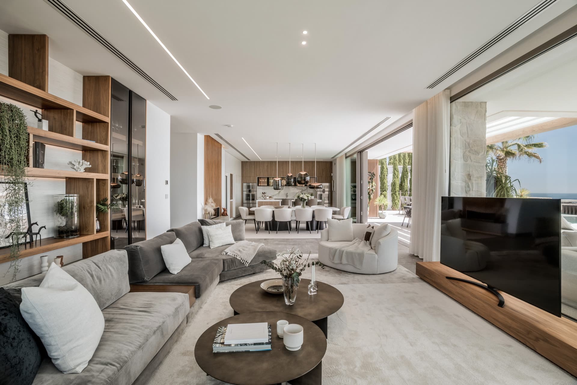 Introducing The Hills 10, perched on the hills of La Quinta within the exclusive gated community of El Herrojo Alto.