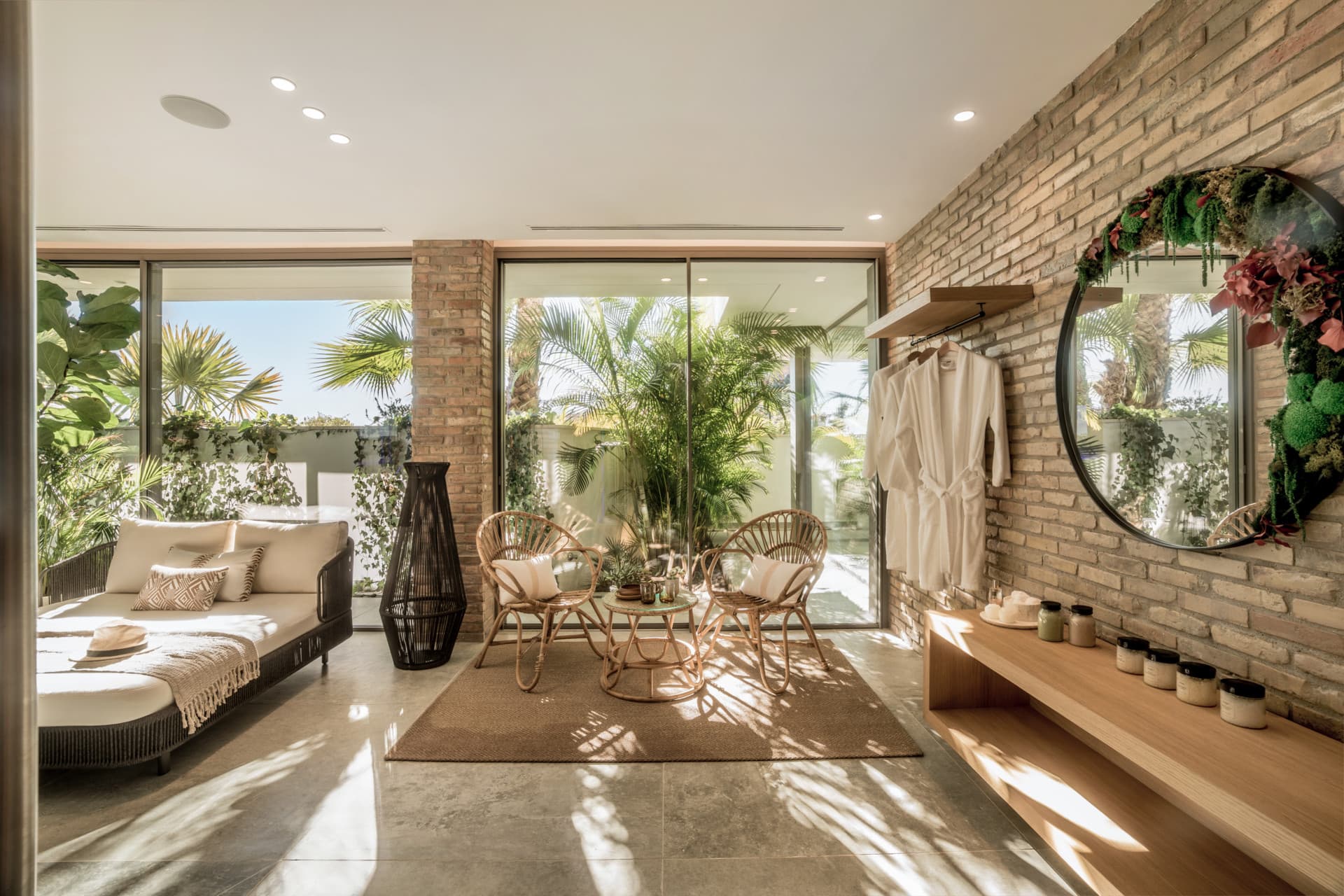 Introducing The Hills 10, perched on the hills of La Quinta within the exclusive gated community of El Herrojo Alto.
