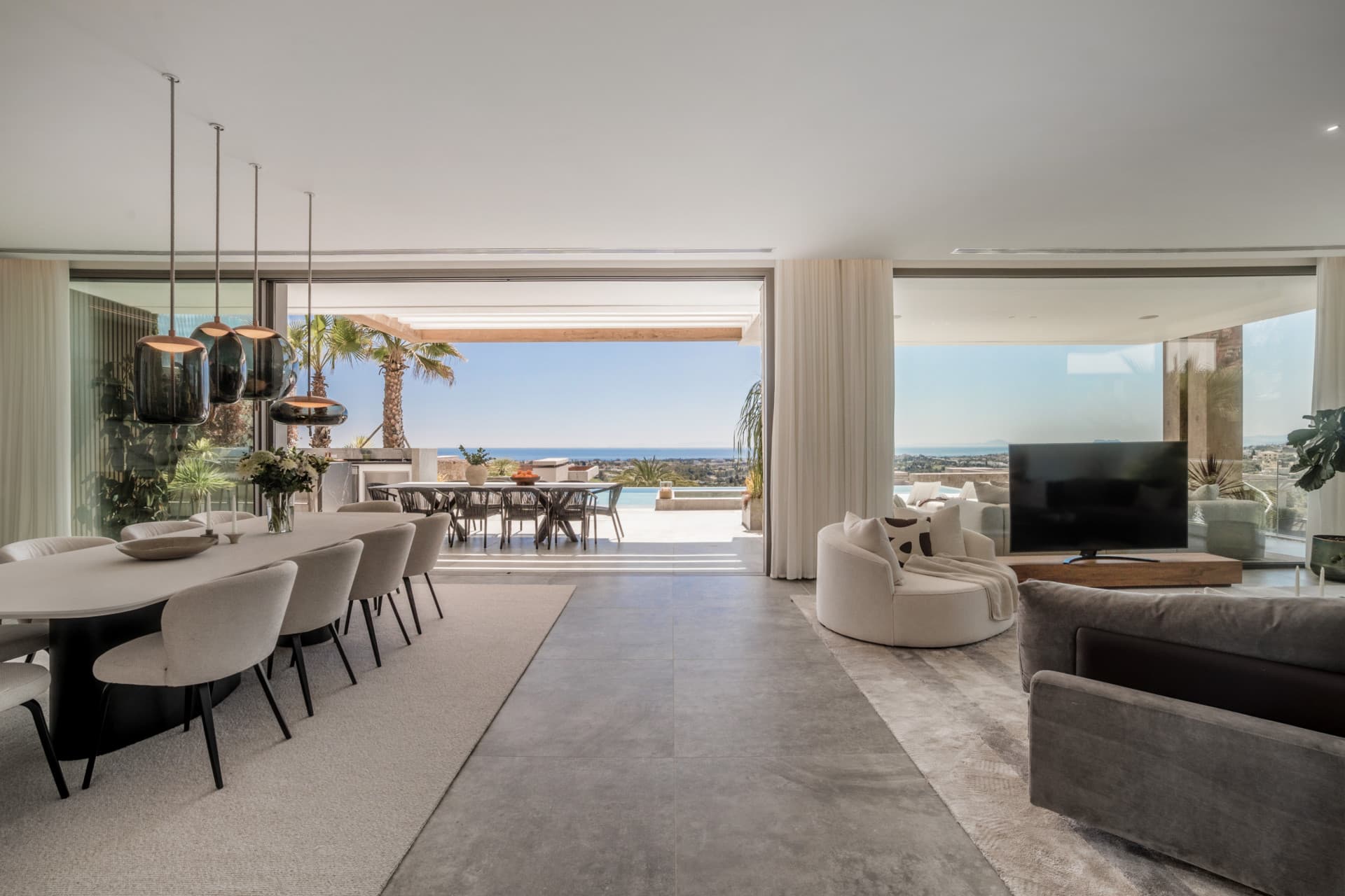 Introducing The Hills 10, perched on the hills of La Quinta within the exclusive gated community of El Herrojo Alto.