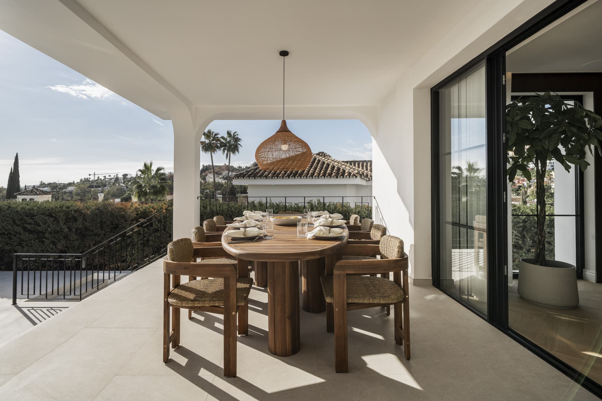 Nestled in the heart of Nueva Andalucía, Auriga 13 is a newly renovated villa offering a blend of comfort and style