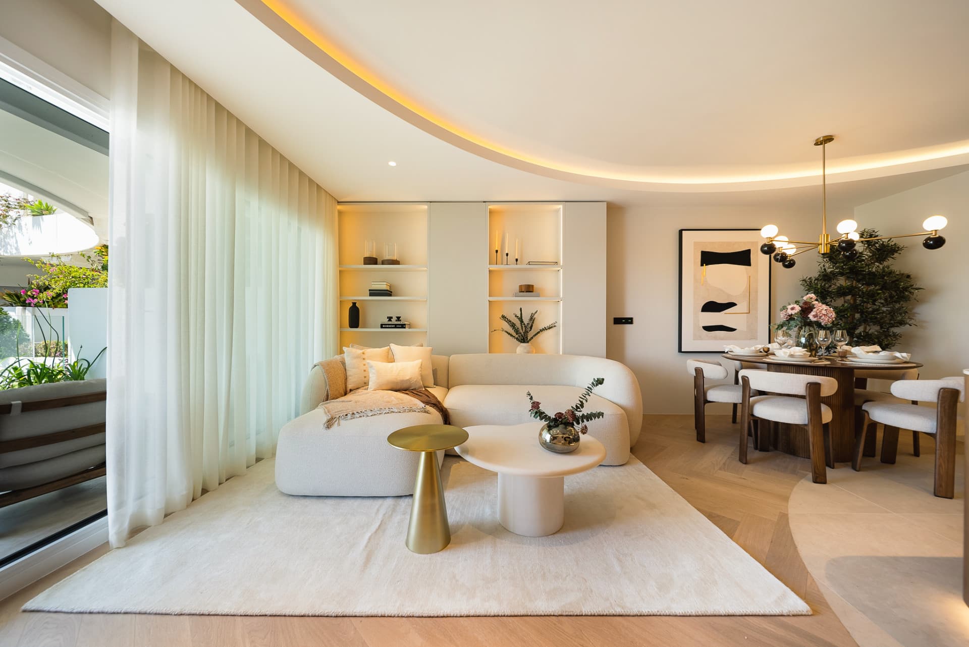 Maison Amani, Marbella Milla de Oro – totalmente reconstruida y diseñada meticulosamente, donde cada detalle exuda calidad y estilo.