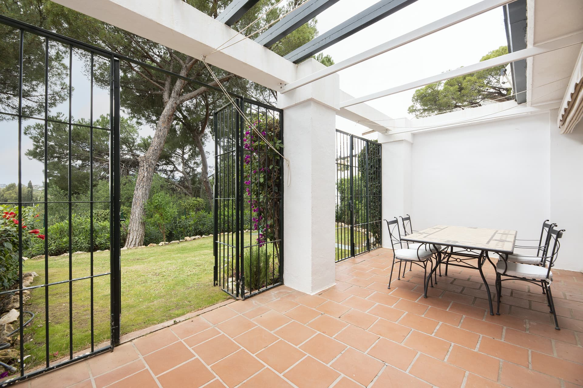 Apartment in Terrazas de la Quinta, Benahavis