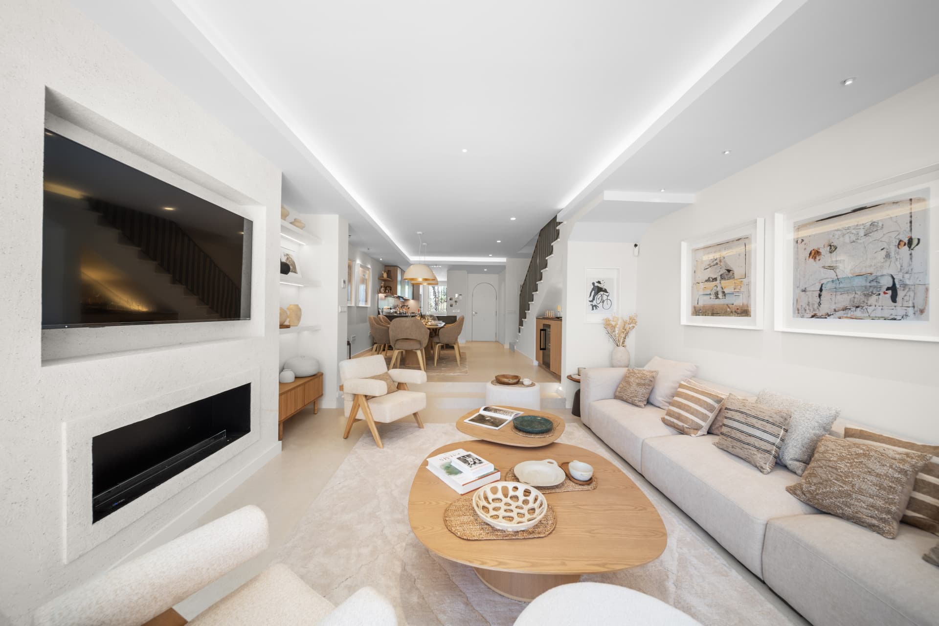 Turnkey Luxury 3-Bedroom Town House in El Palmeral, Nueva Andalucia