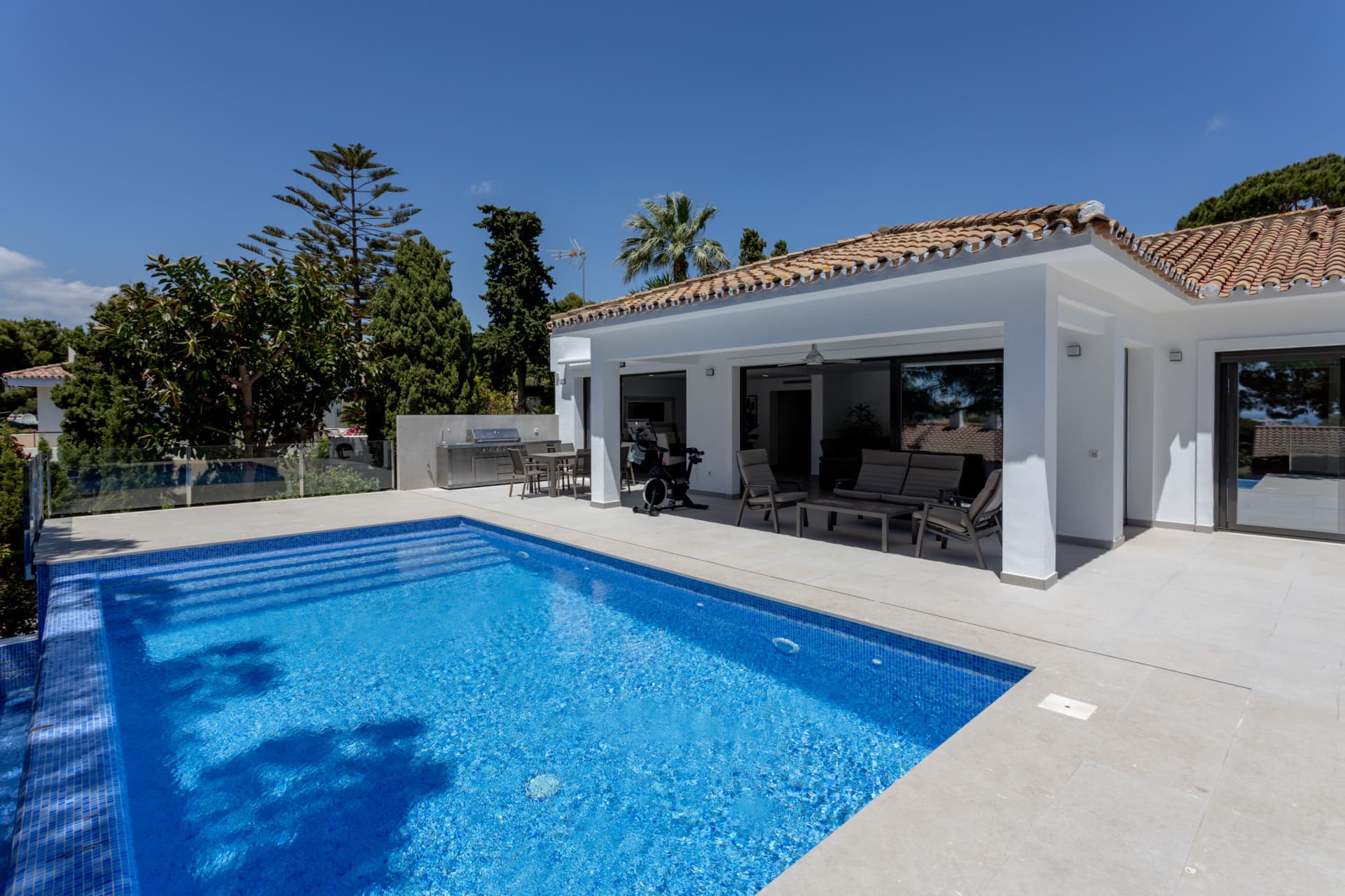 VILLA ARTOLA ALTA- CABOPINO MID TERM