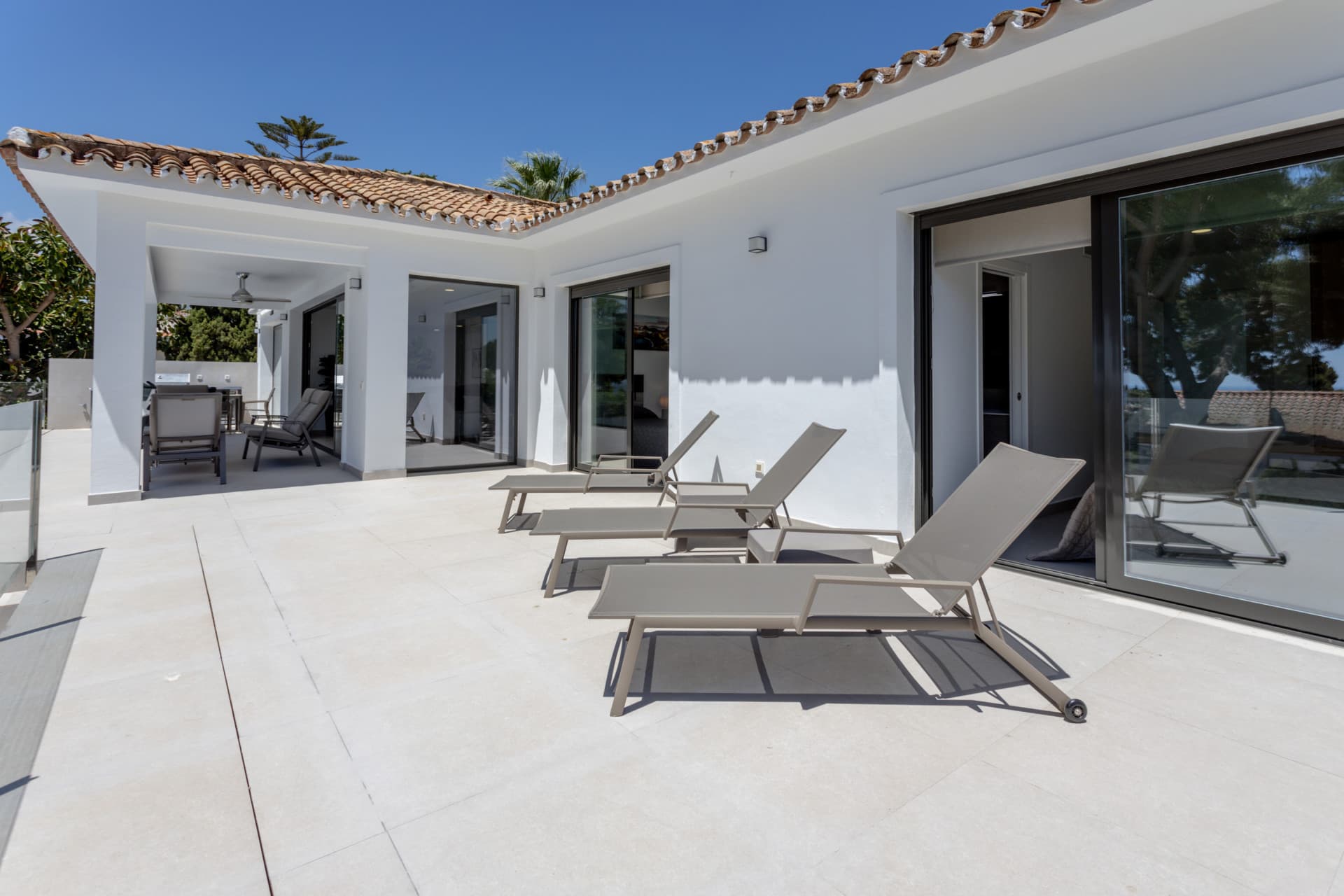 VILLA ARTOLA ALTA- CABOPINO MID TERM