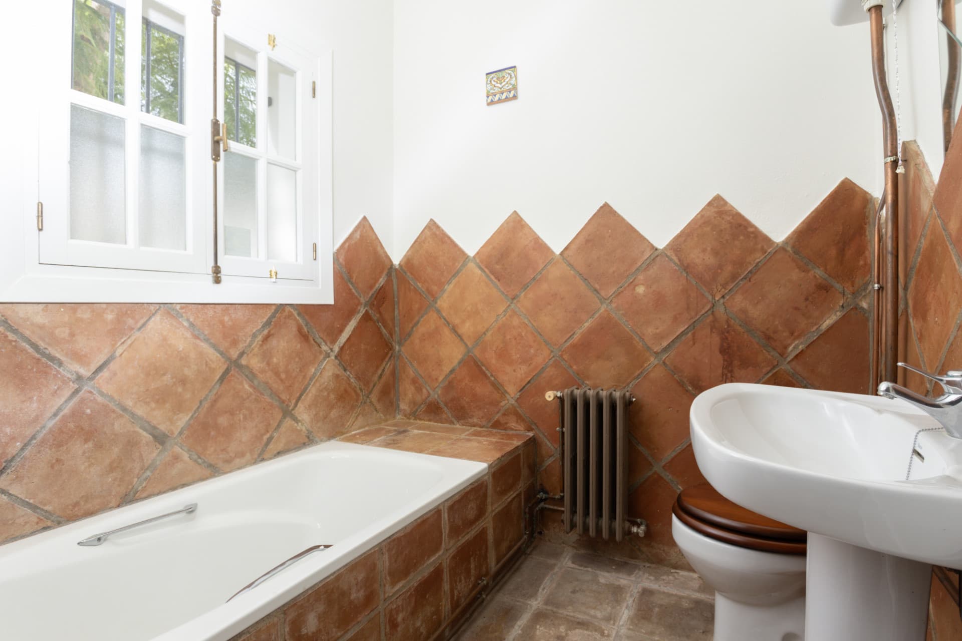 Charming villa with swimming pool and total privacy near San Pedro