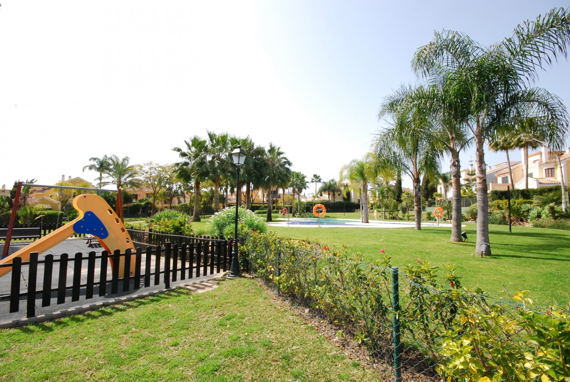 Villa con piscina privada en primera línea de golf – Isla de Guadalmina, Guadalmina Alta