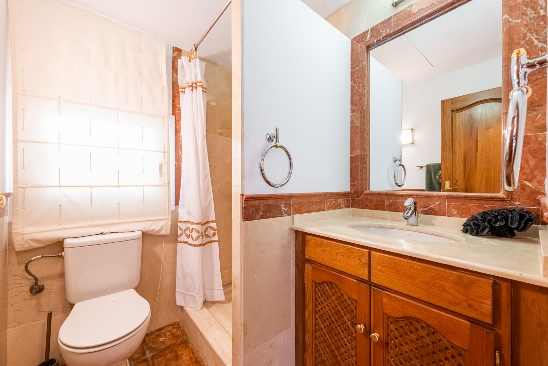 Charming Villa with Panoramic Views in Sierra Blanca Country Club, Istán