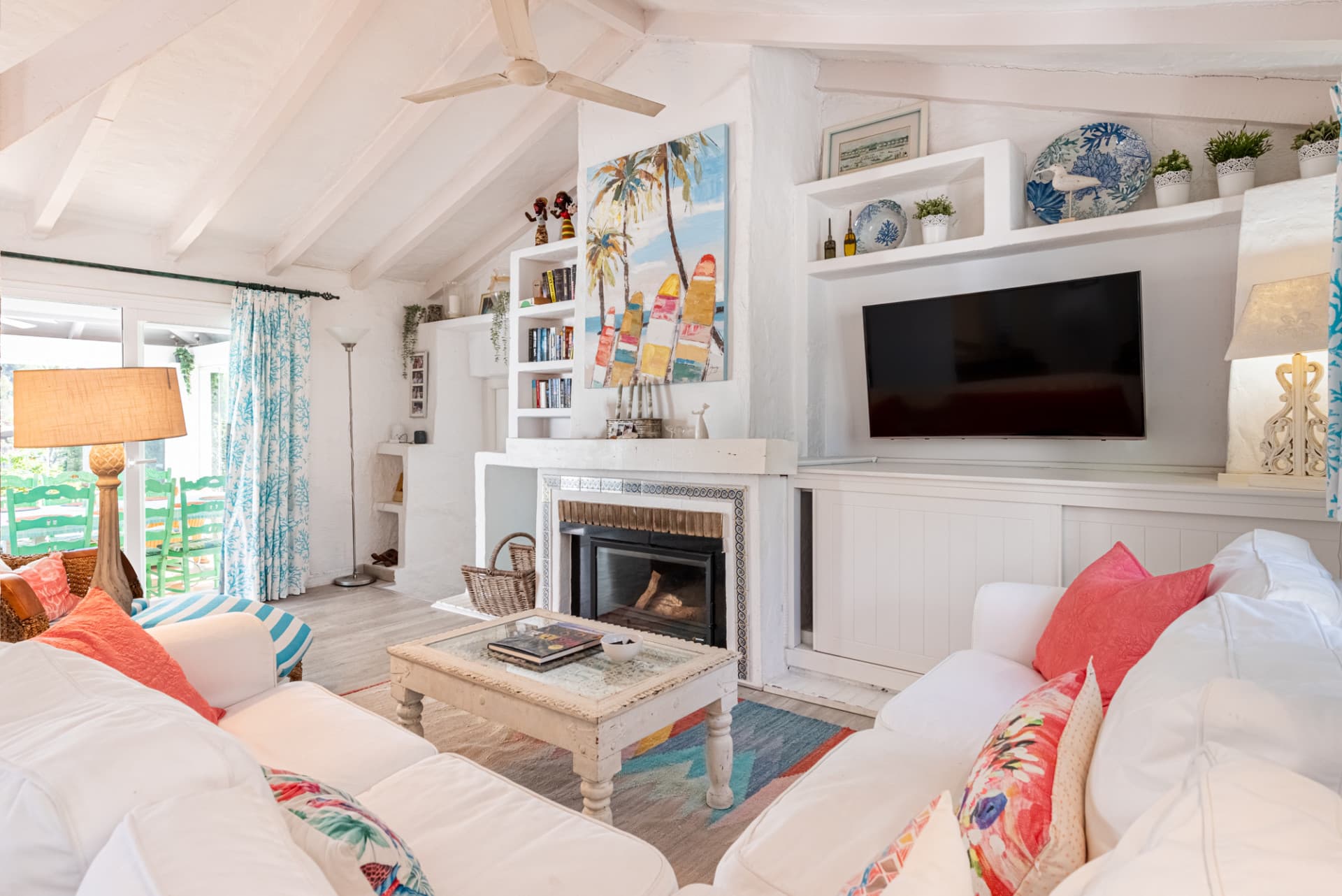 Charming Cottage-Style Villa in the Hills of Benahavís – Excellent Value