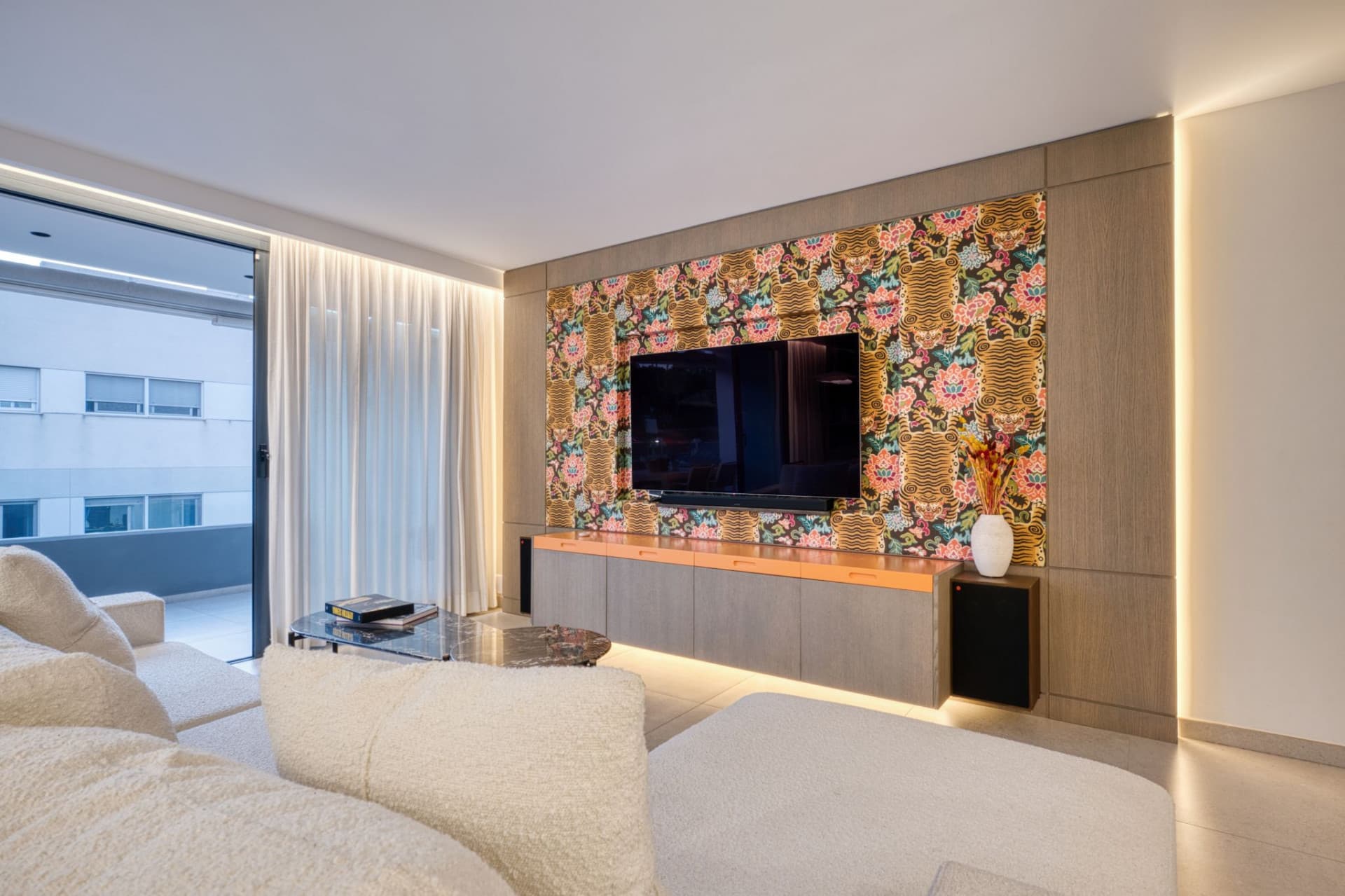 "FURNISHED" 4 BEDROOM PENTHOUSE WITH SOLARIUM IN THE CENTER OF SAN PEDRO DE ALCÁNTARA