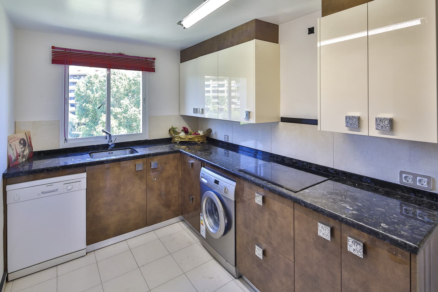 Exclusive Art Deco Duplex Penthouse with Private Pool in Guadalmina Alta, Marbella
