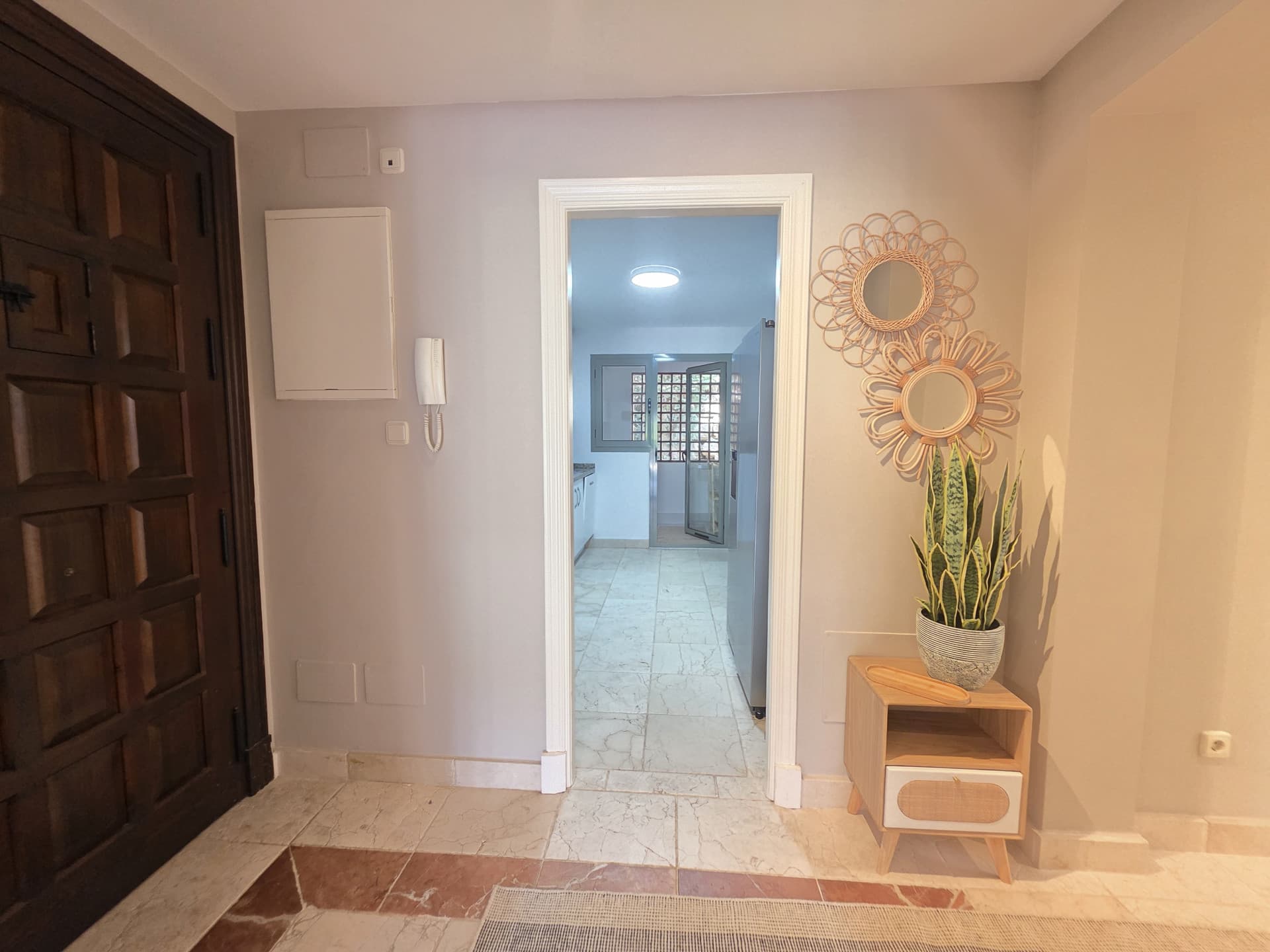 Exquisite Ground Floor Apartment in Benatalaya