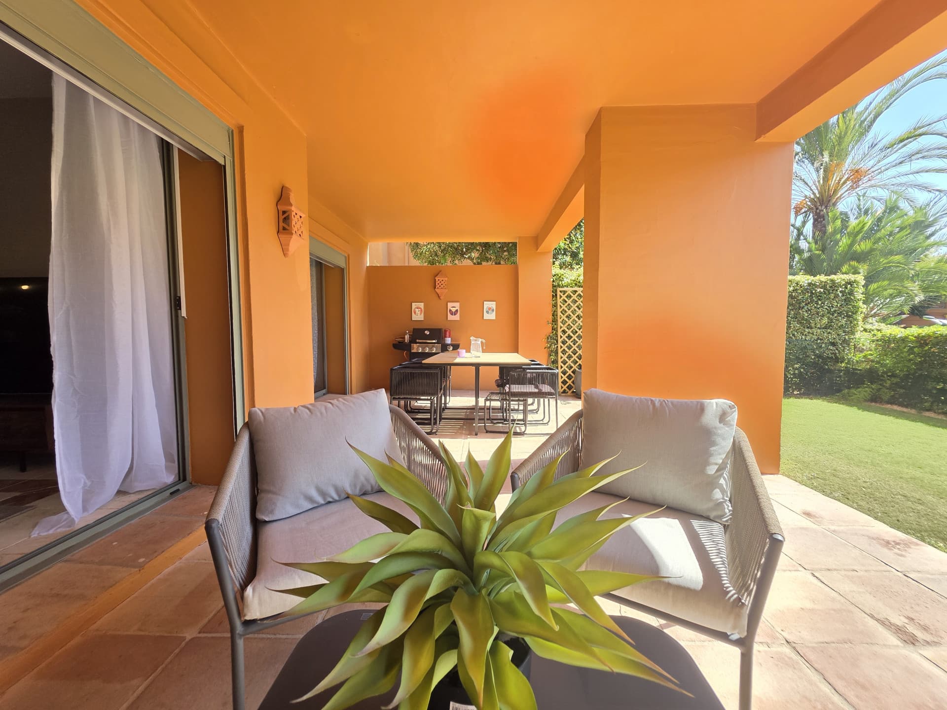 Exquisite Ground Floor Apartment in Benatalaya
