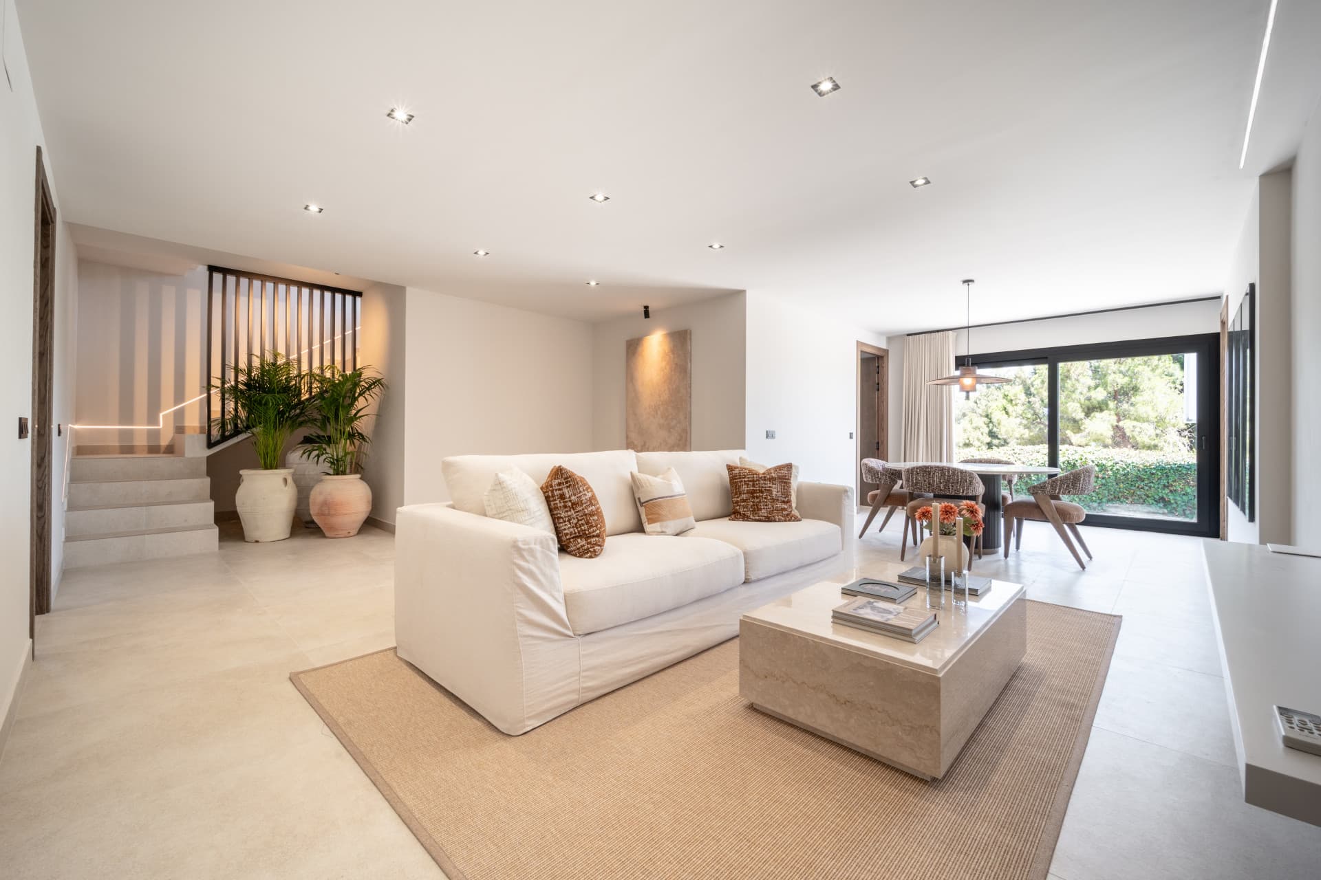 Fully Renovated Luxury Villa ideally located within a short walk to La Cala centre , Beach & Golf