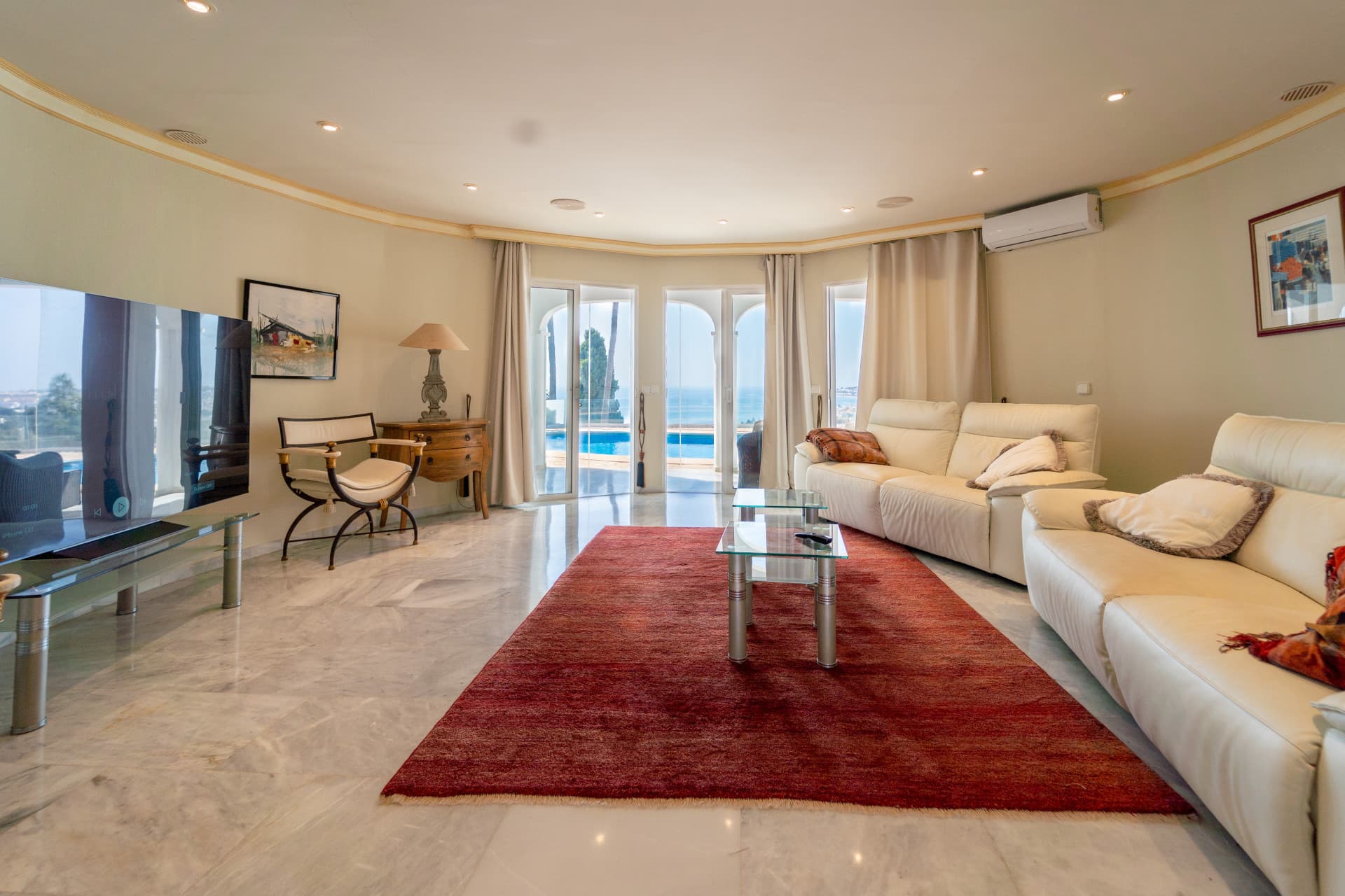 Beautiful South-Facing Five-Bedroom Villa in El Chaparral, Mijas Costa