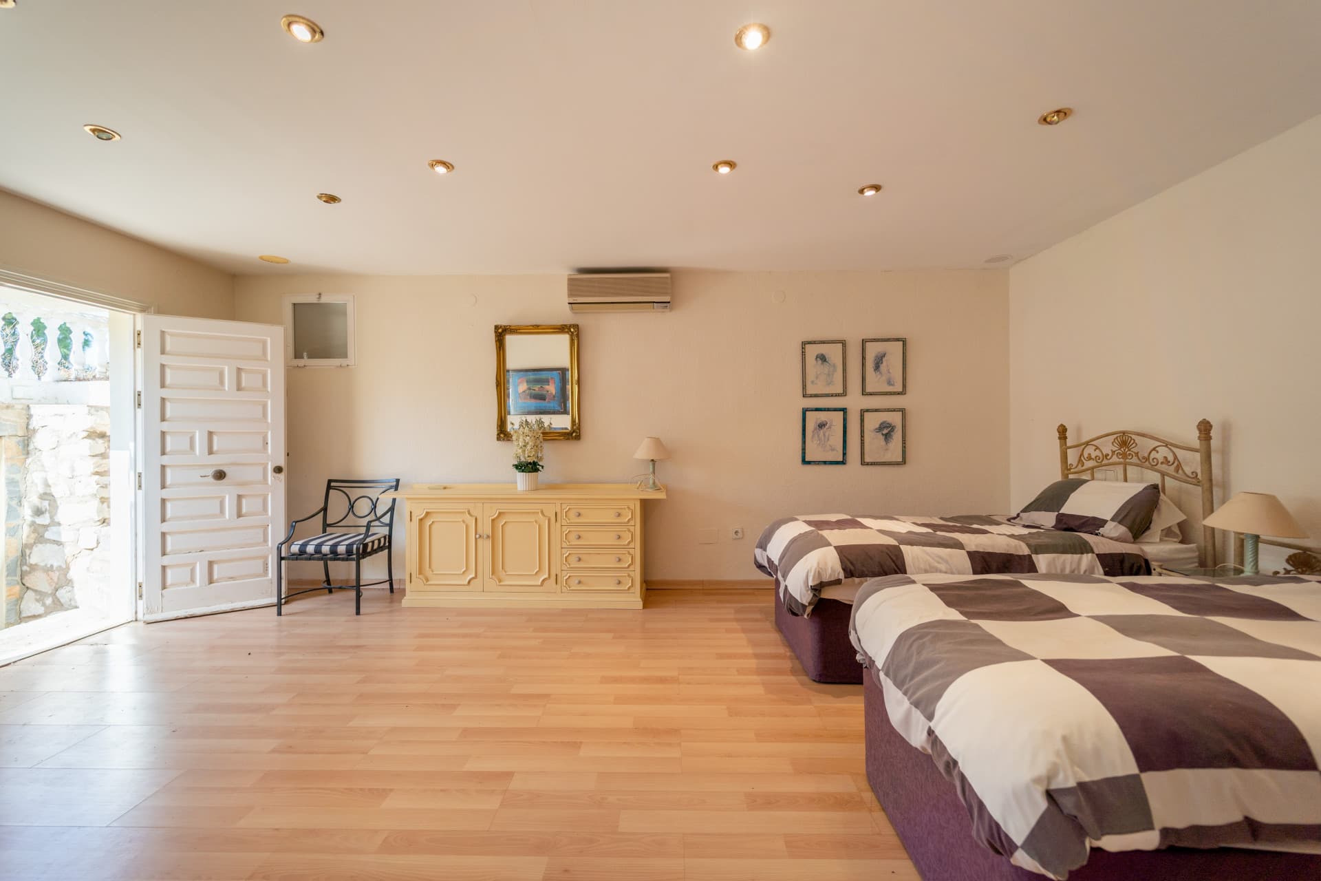 Beautiful South-Facing Five-Bedroom Villa in El Chaparral, Mijas Costa