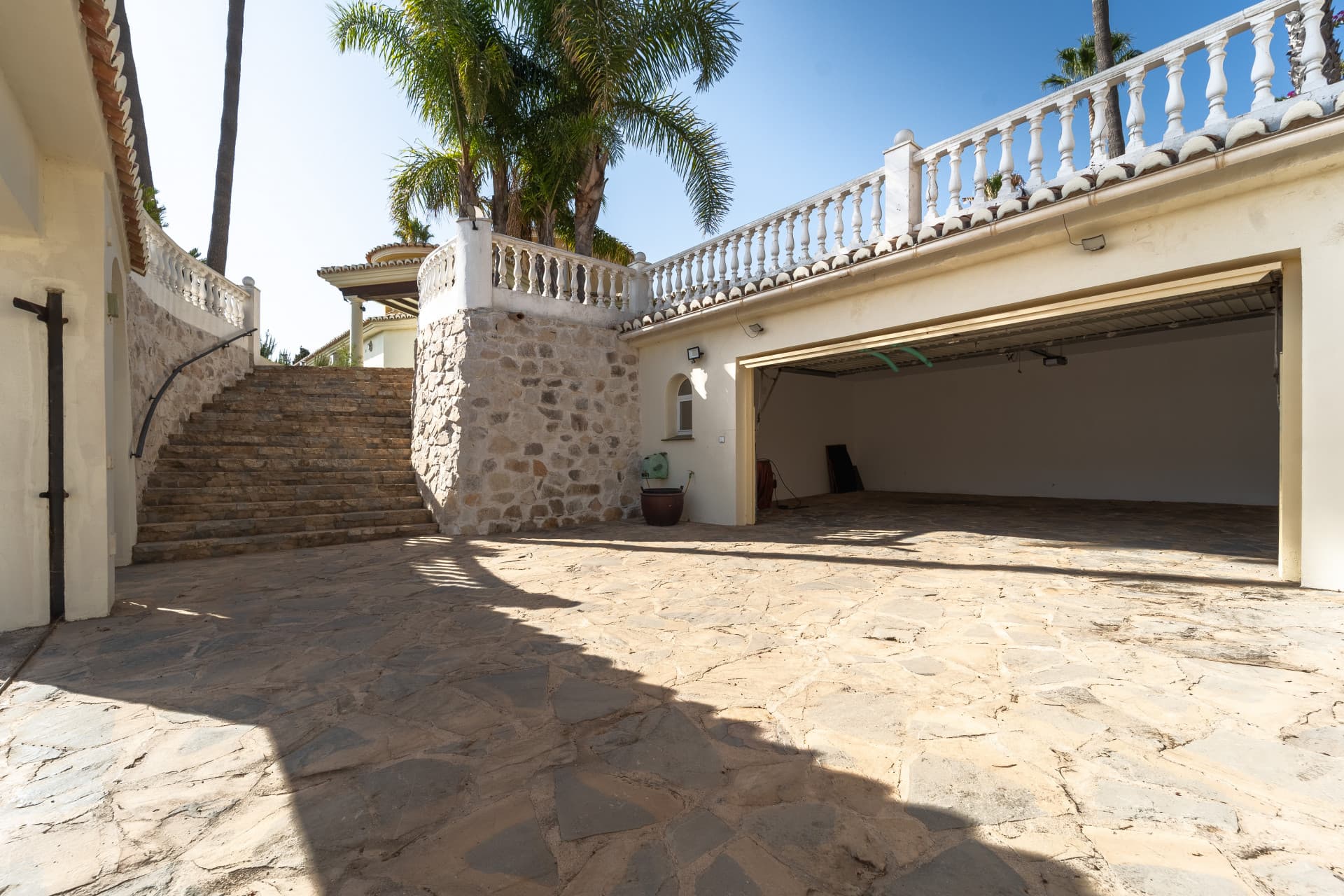 Beautiful South-Facing Five-Bedroom Villa in El Chaparral, Mijas Costa