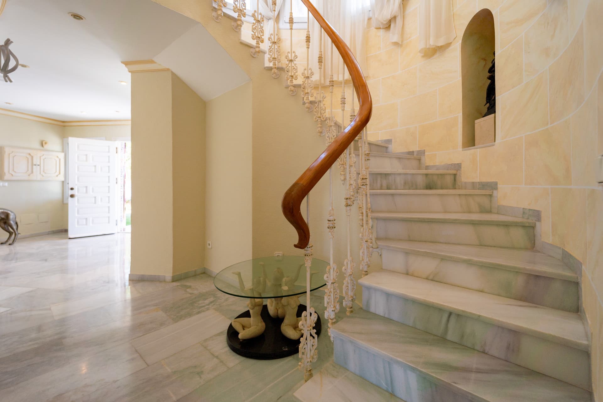 Beautiful South-Facing Five-Bedroom Villa in El Chaparral, Mijas Costa