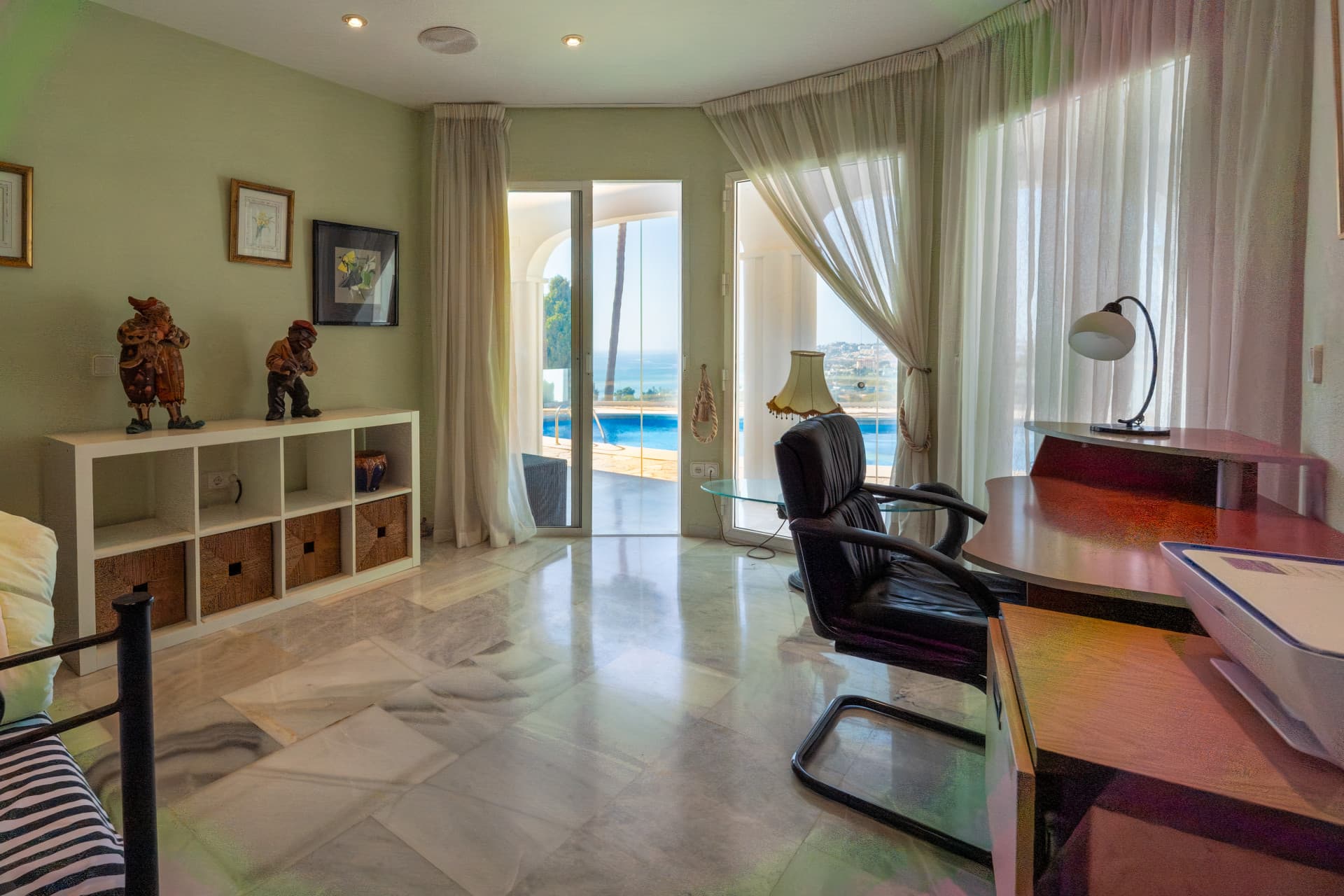 Beautiful South-Facing Five-Bedroom Villa in El Chaparral, Mijas Costa