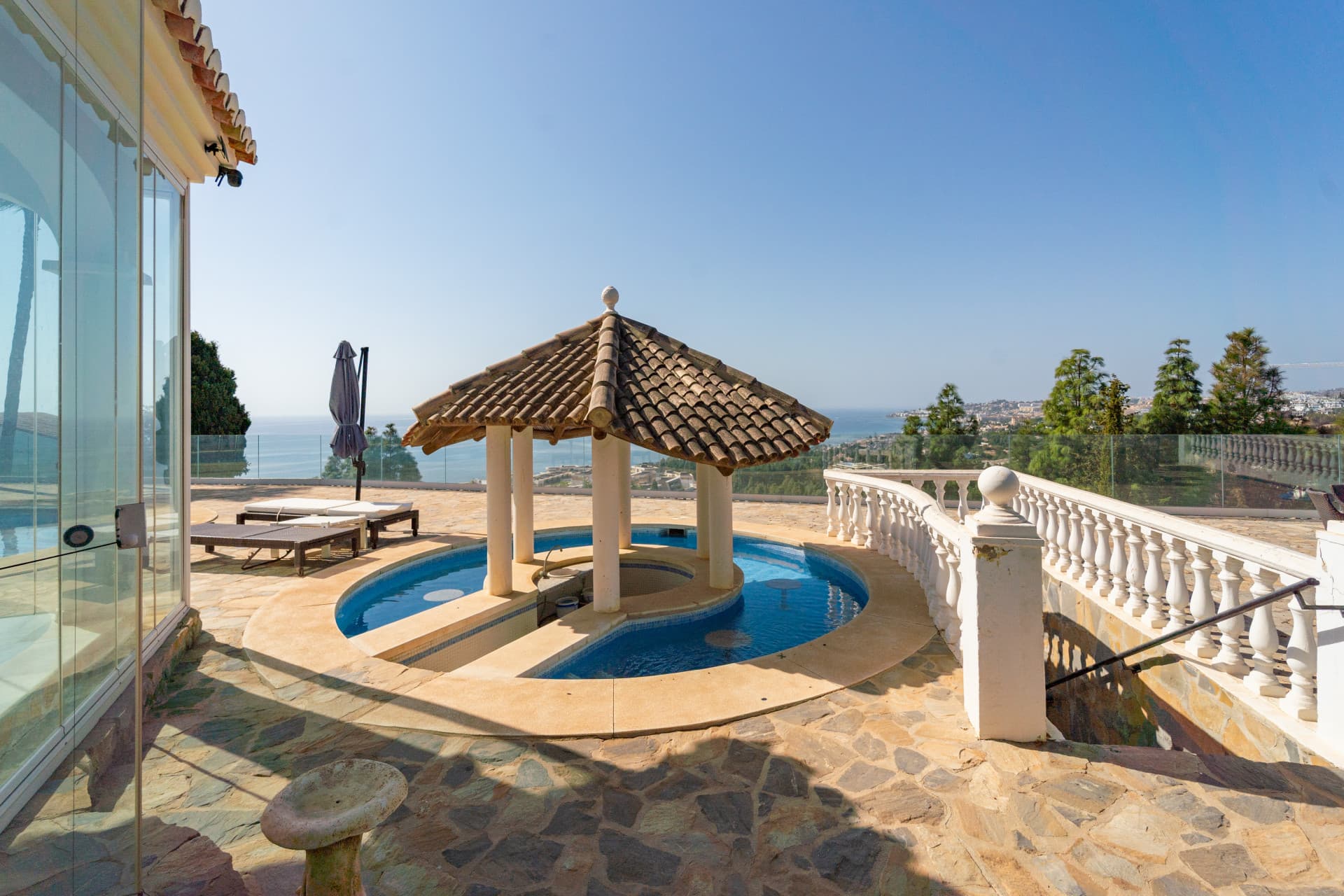Beautiful South-Facing Five-Bedroom Villa in El Chaparral, Mijas Costa