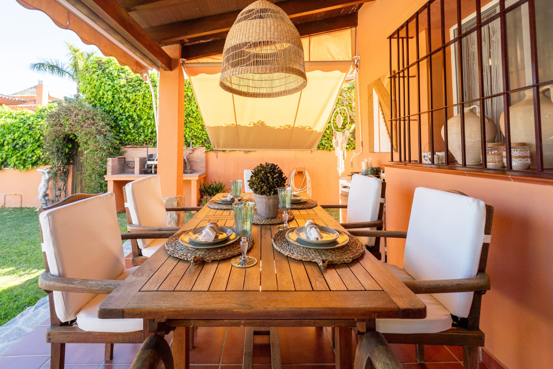 ✨ Mediterranean Villa with Private Pool in La Sierrezuela – Mijas Costa Discover this stunning villa where traditional A