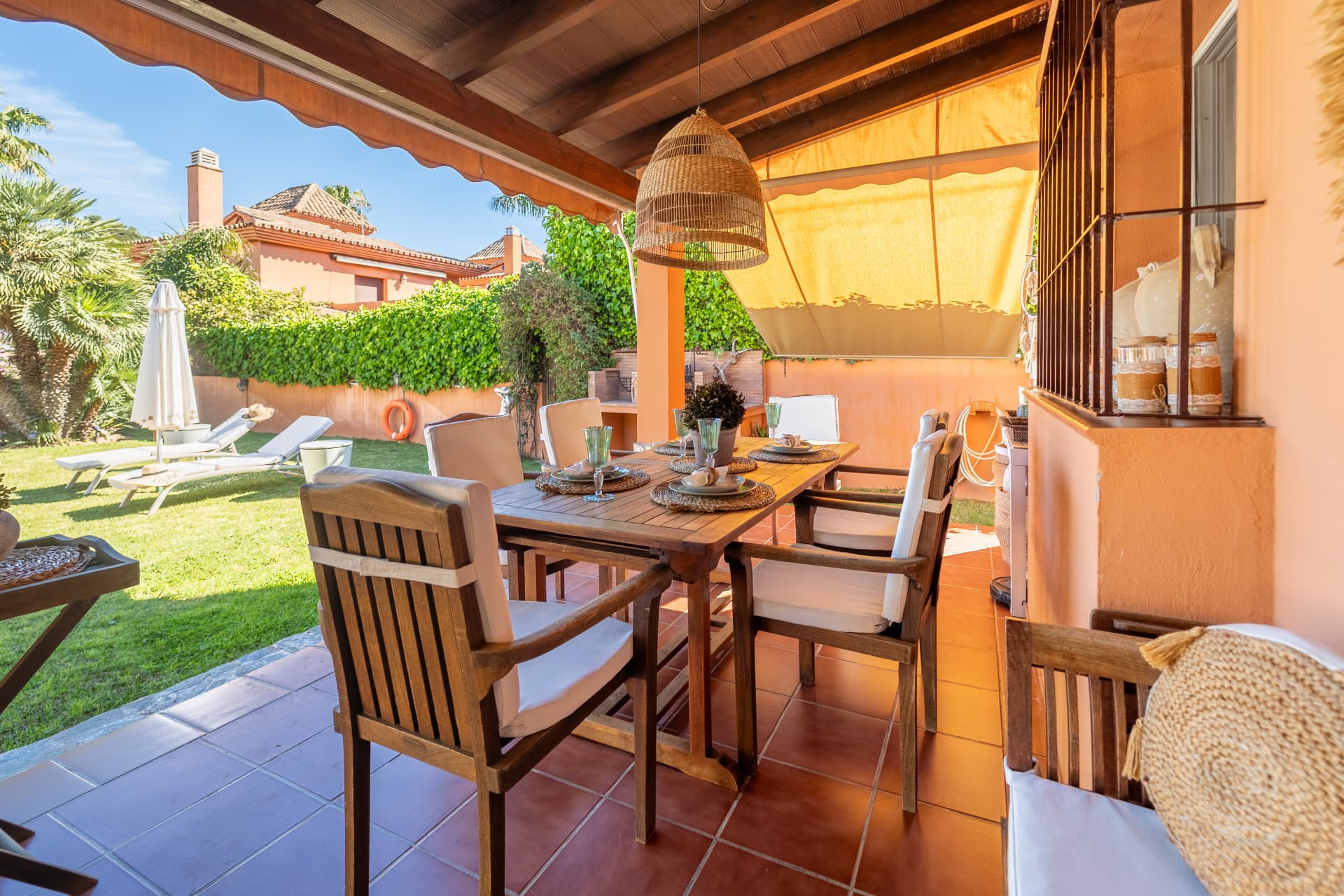 ✨ Mediterranean Villa with Private Pool in La Sierrezuela – Mijas Costa Discover this stunning villa where traditional A
