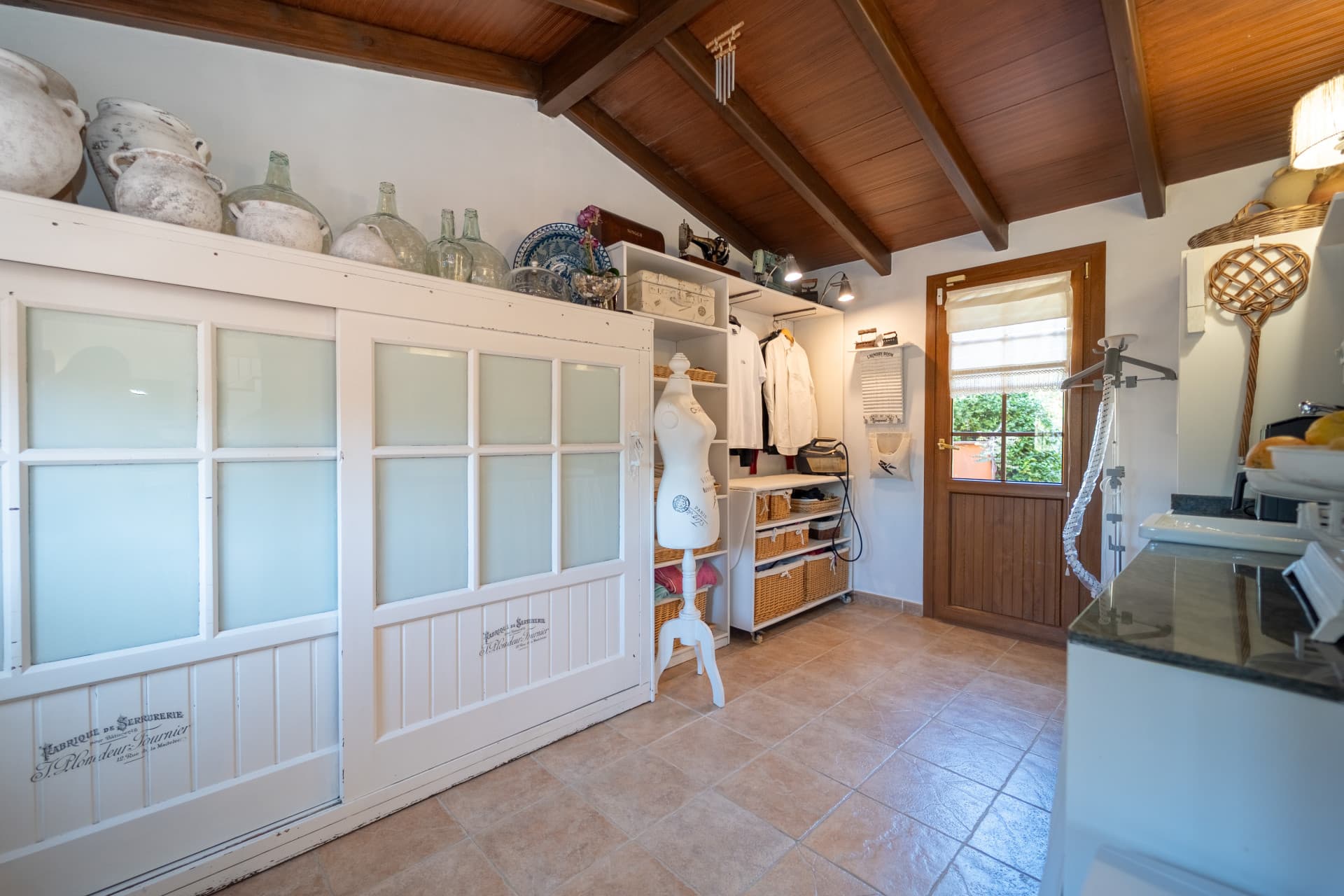 ✨ Mediterranean Villa with Private Pool in La Sierrezuela – Mijas Costa Discover this stunning villa where traditional A