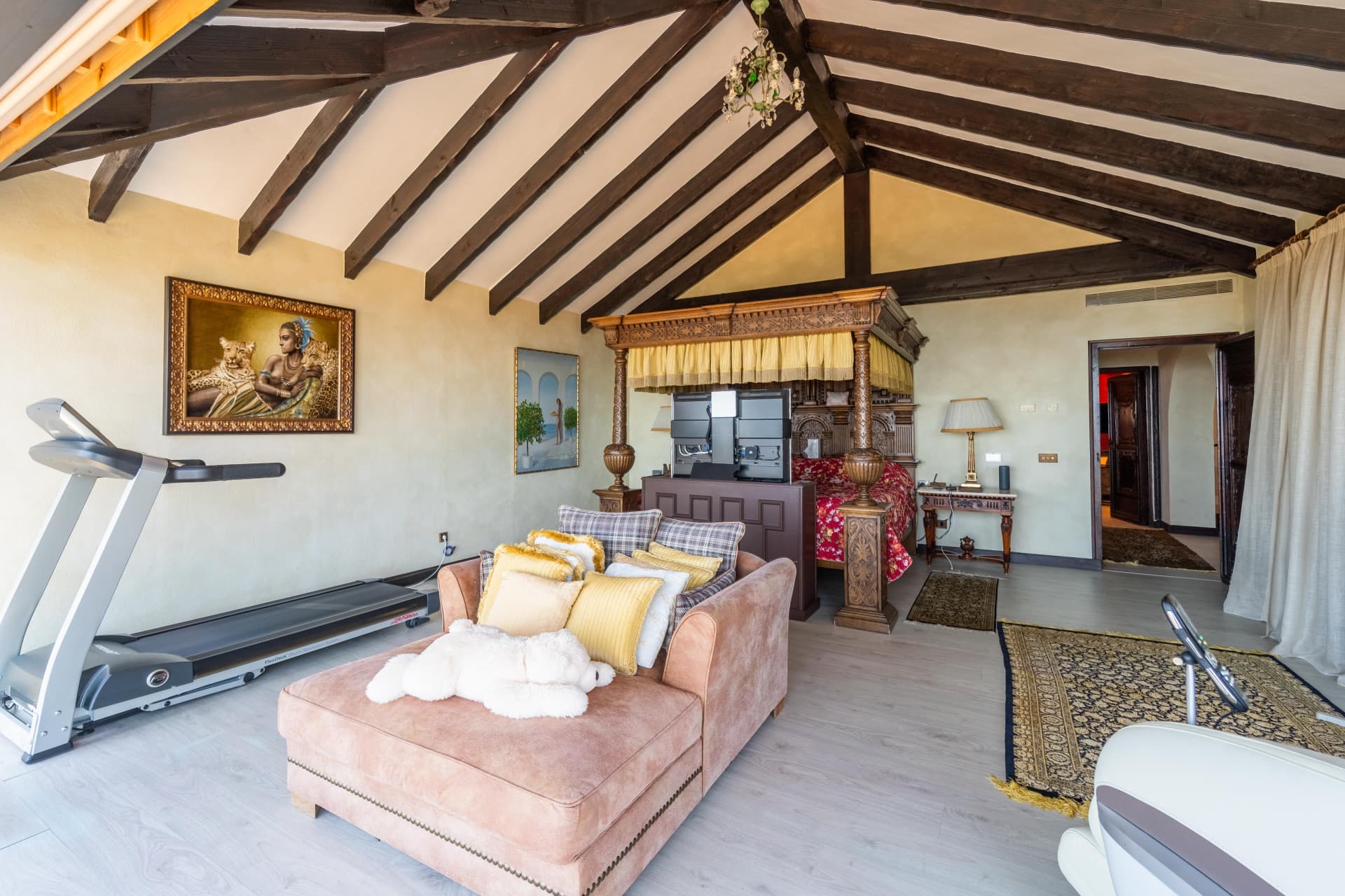 A Rare Estate in La Mairena with Panoramic Sea Views and Exceptional Potential Set within approximately 32,000 m² of pri
