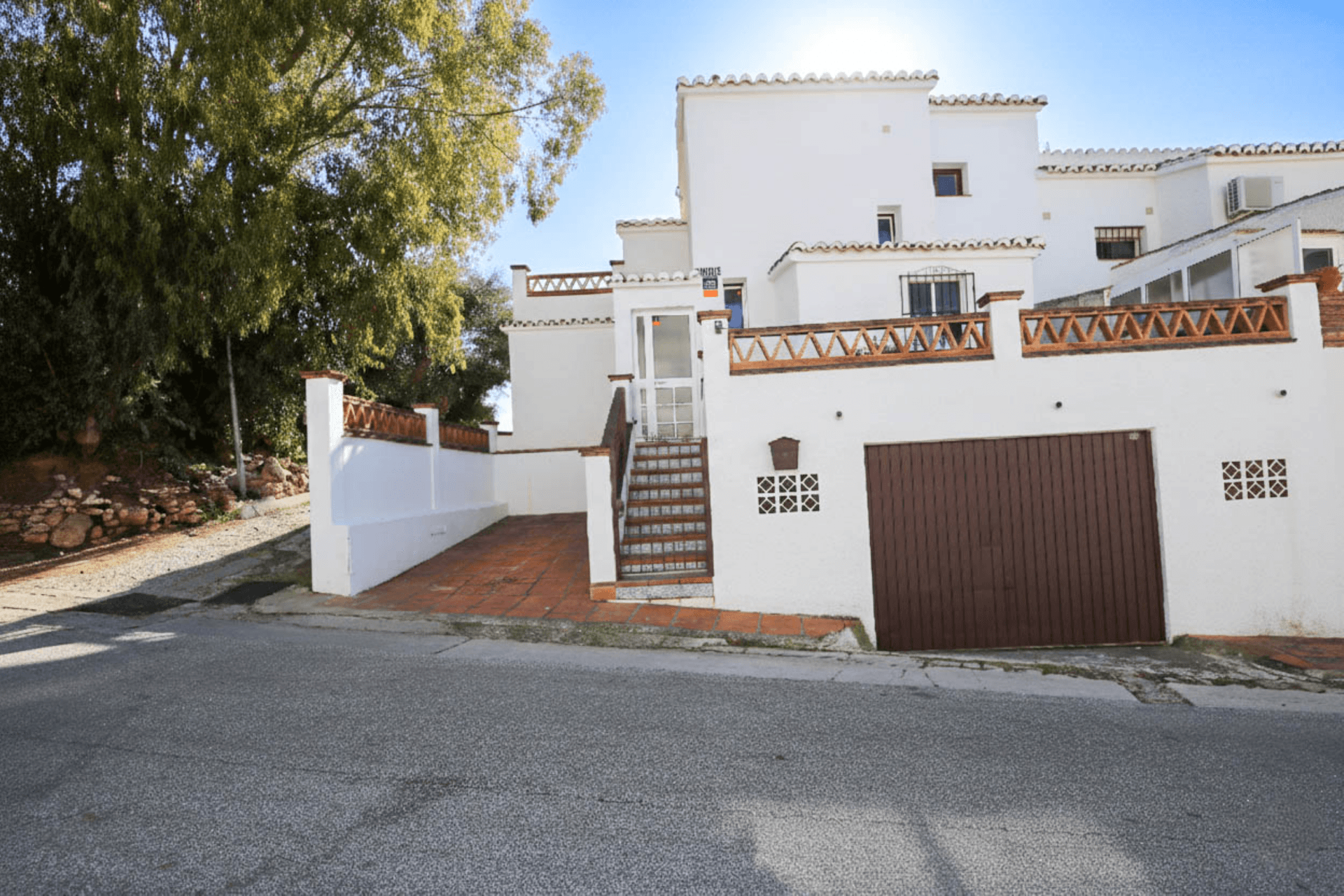 Charmig fyra sovrum Semi-Detached House nära stranden i Calypso, Mijas Costa