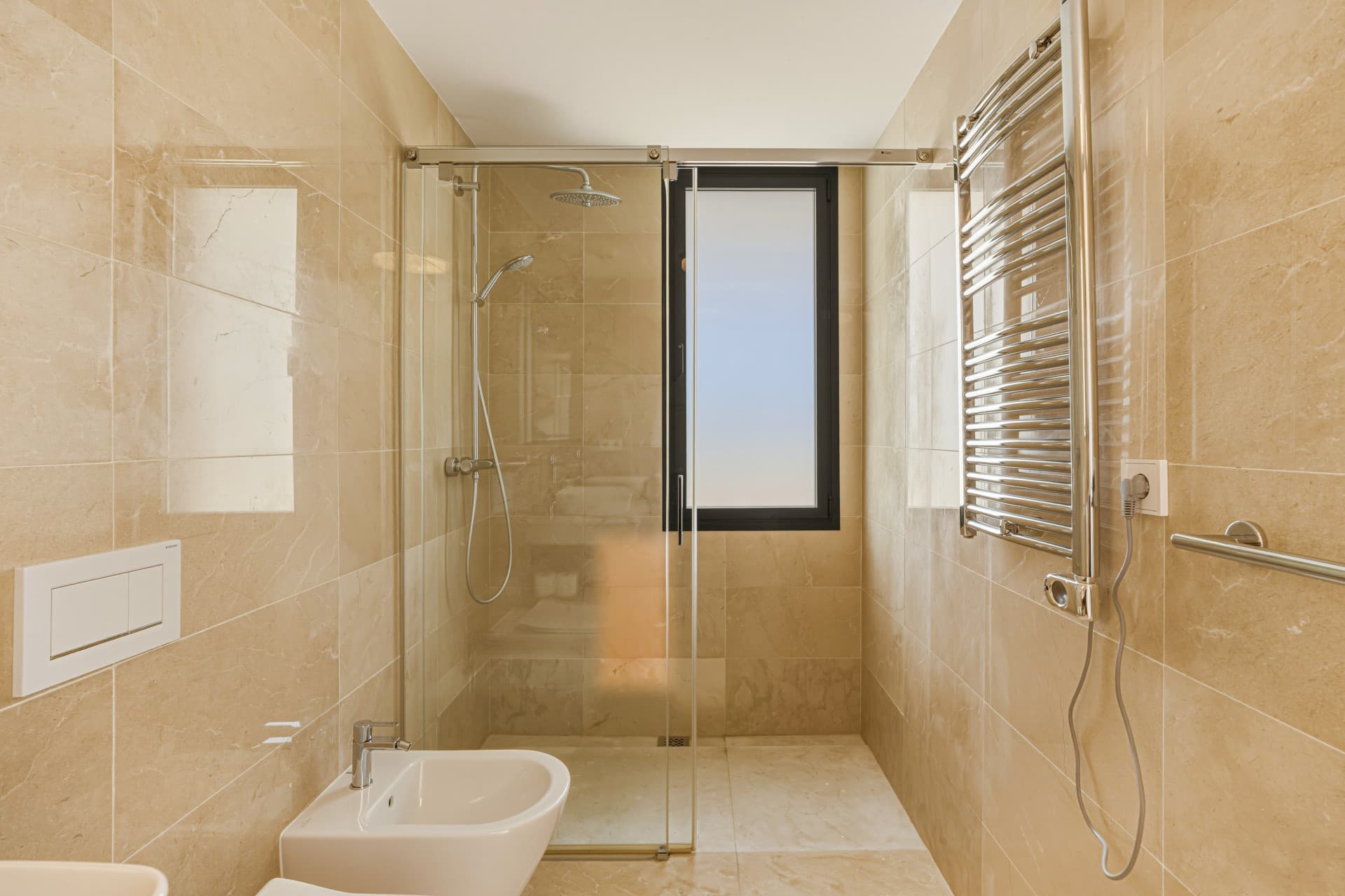 Immaculate four-bedroom townhouse located in an exclusive community in La Cala de Mijas