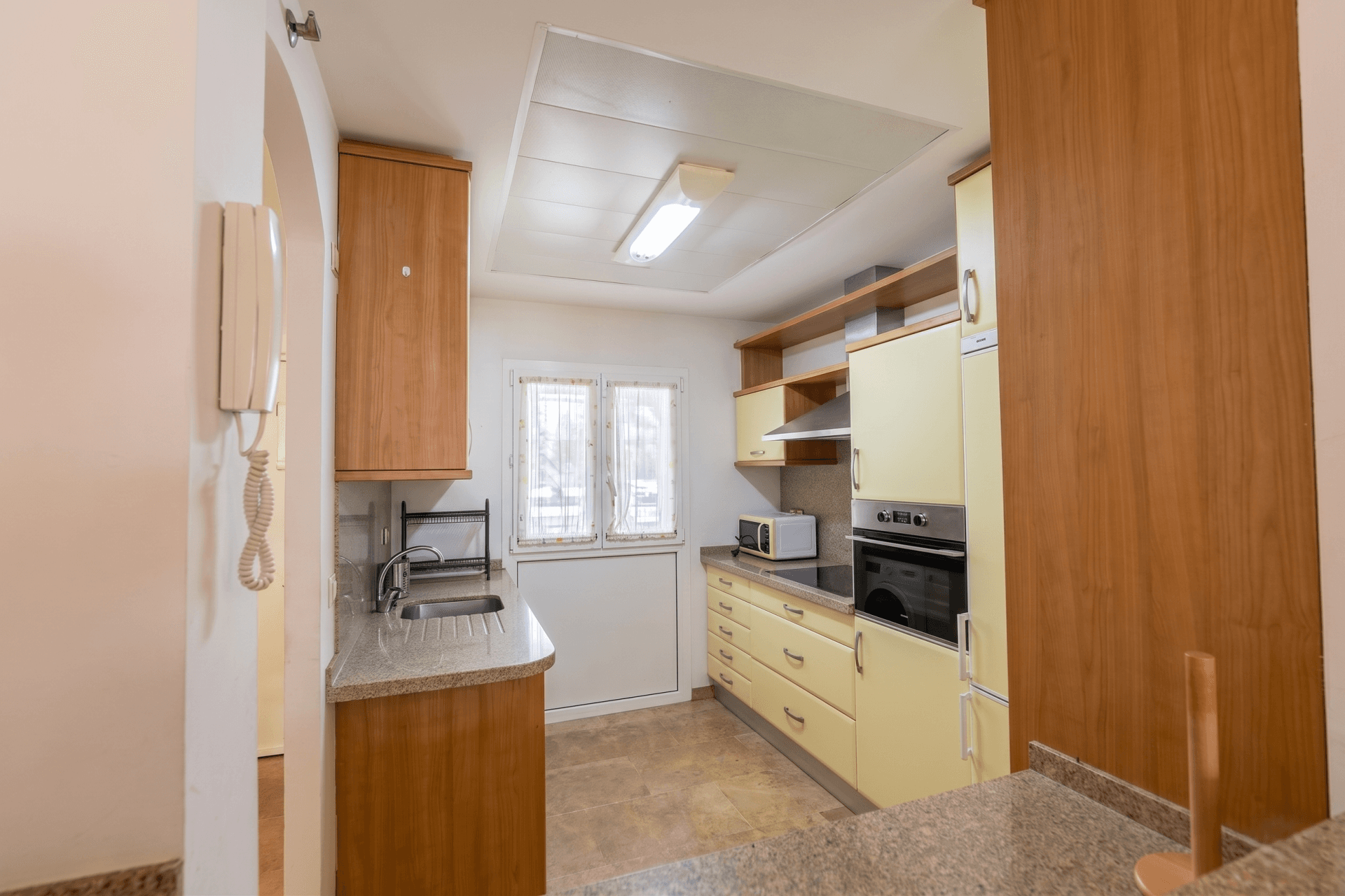 Reform opportunity - Large two bedroom, ground floor garden apartment located in Riviera del Sol, Mijas