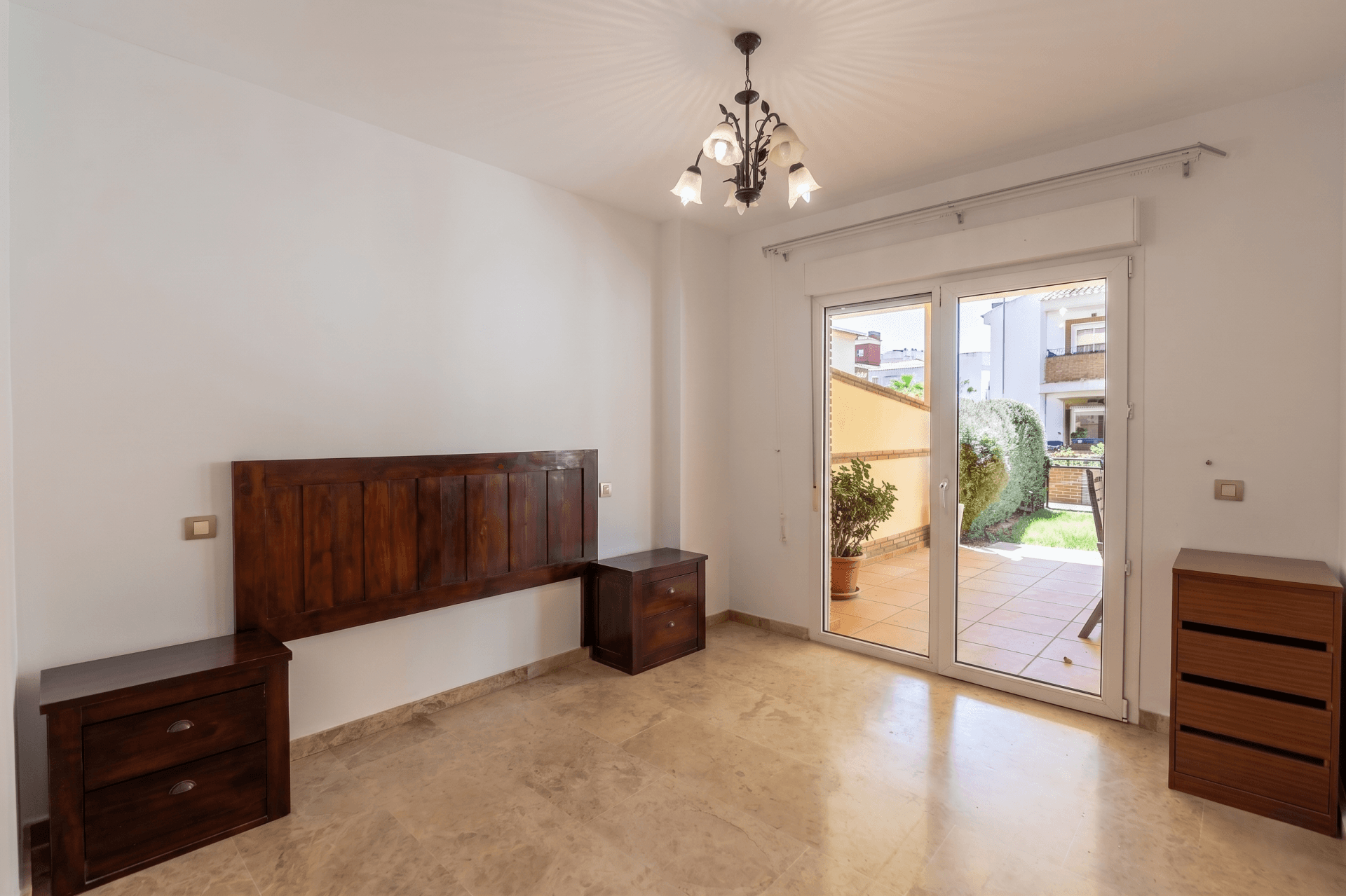 Reform opportunity - Large two bedroom, ground floor garden apartment located in Riviera del Sol, Mijas
