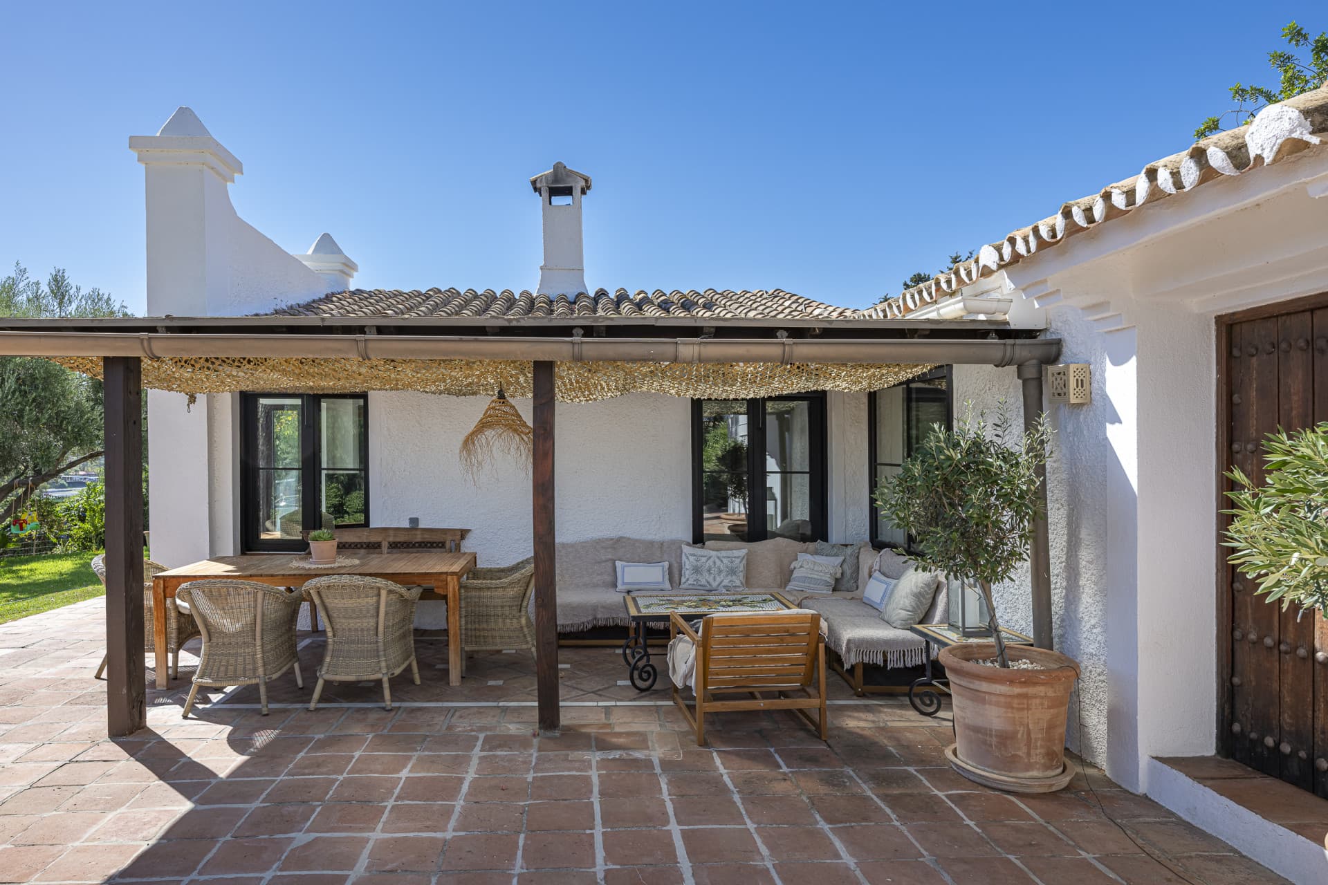 Beautiful south facing, three bedroom country villa, located in Guadalmina Alta, Marbella