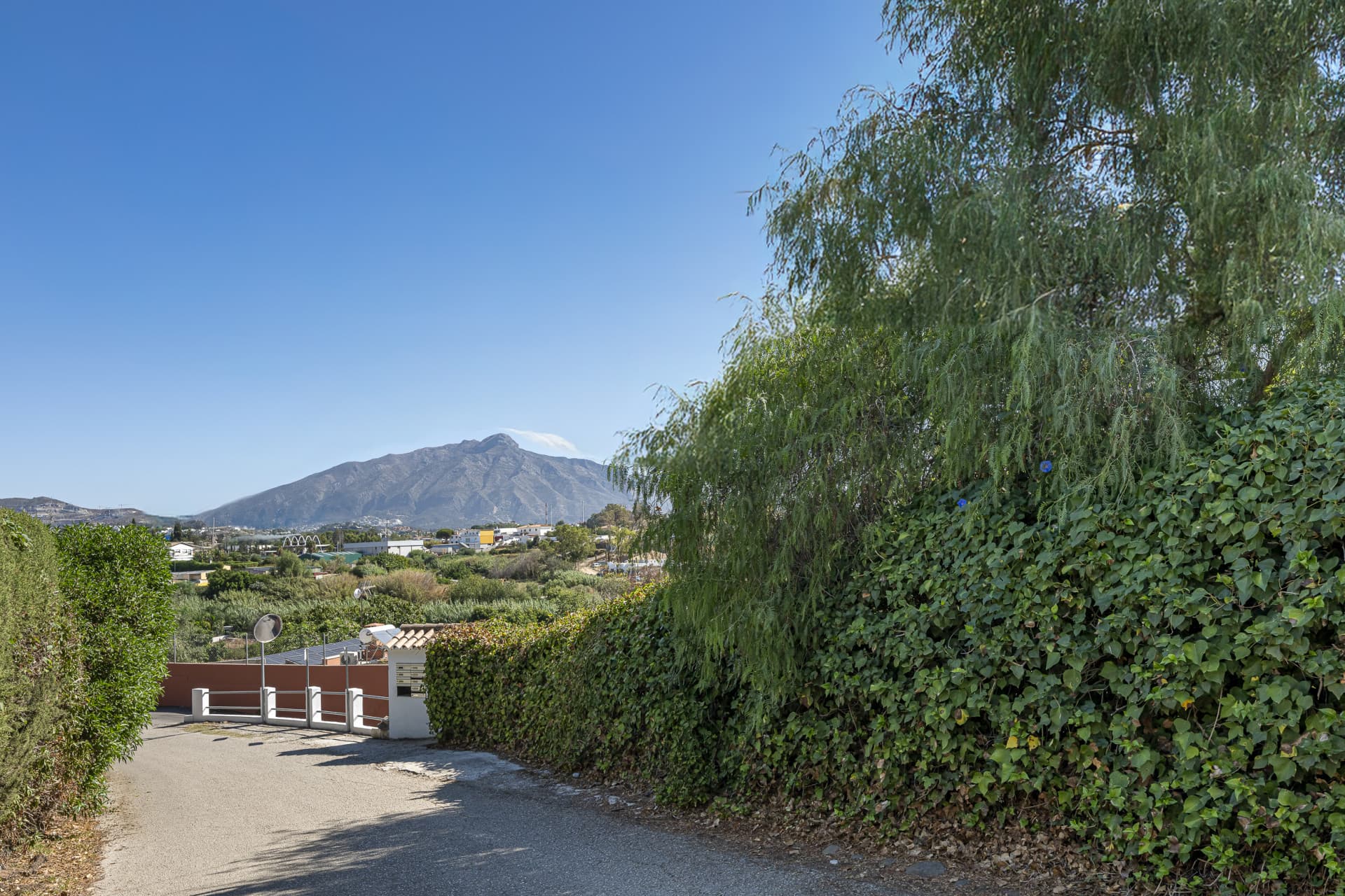 Beautiful south facing, three bedroom country villa, located in Guadalmina Alta, Marbella