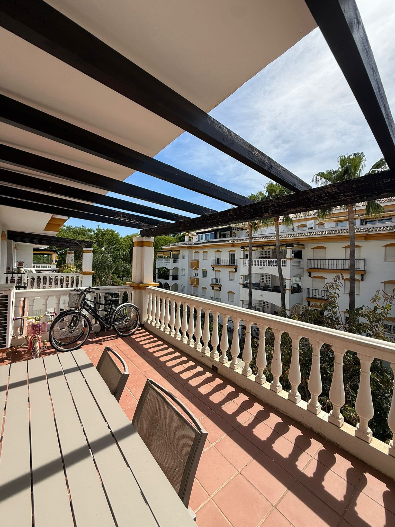 Two bedroom, west facing apartment in the gated community of La Dama De Noche