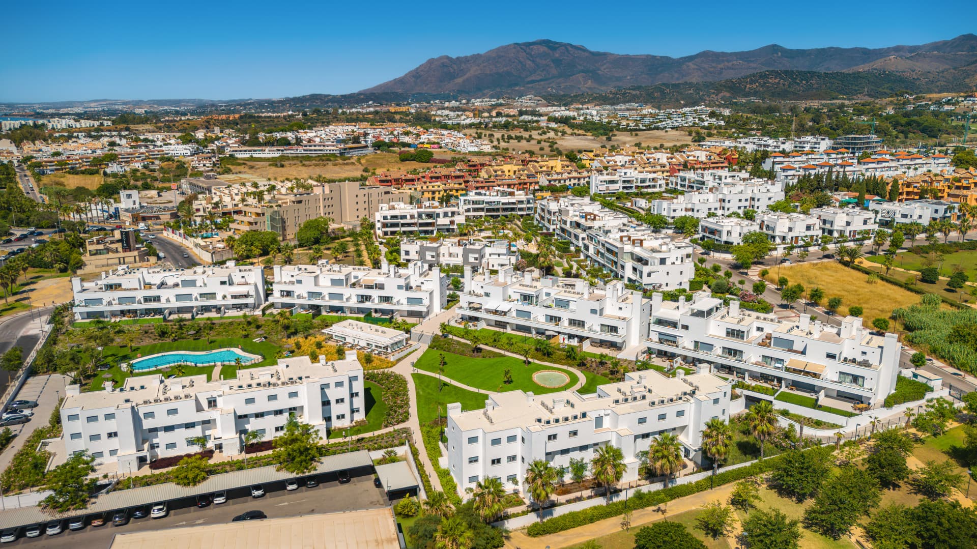 Brand new southwest facing two bedroom apartment located in the sought-after gated community Acqua Gardens, Estepona