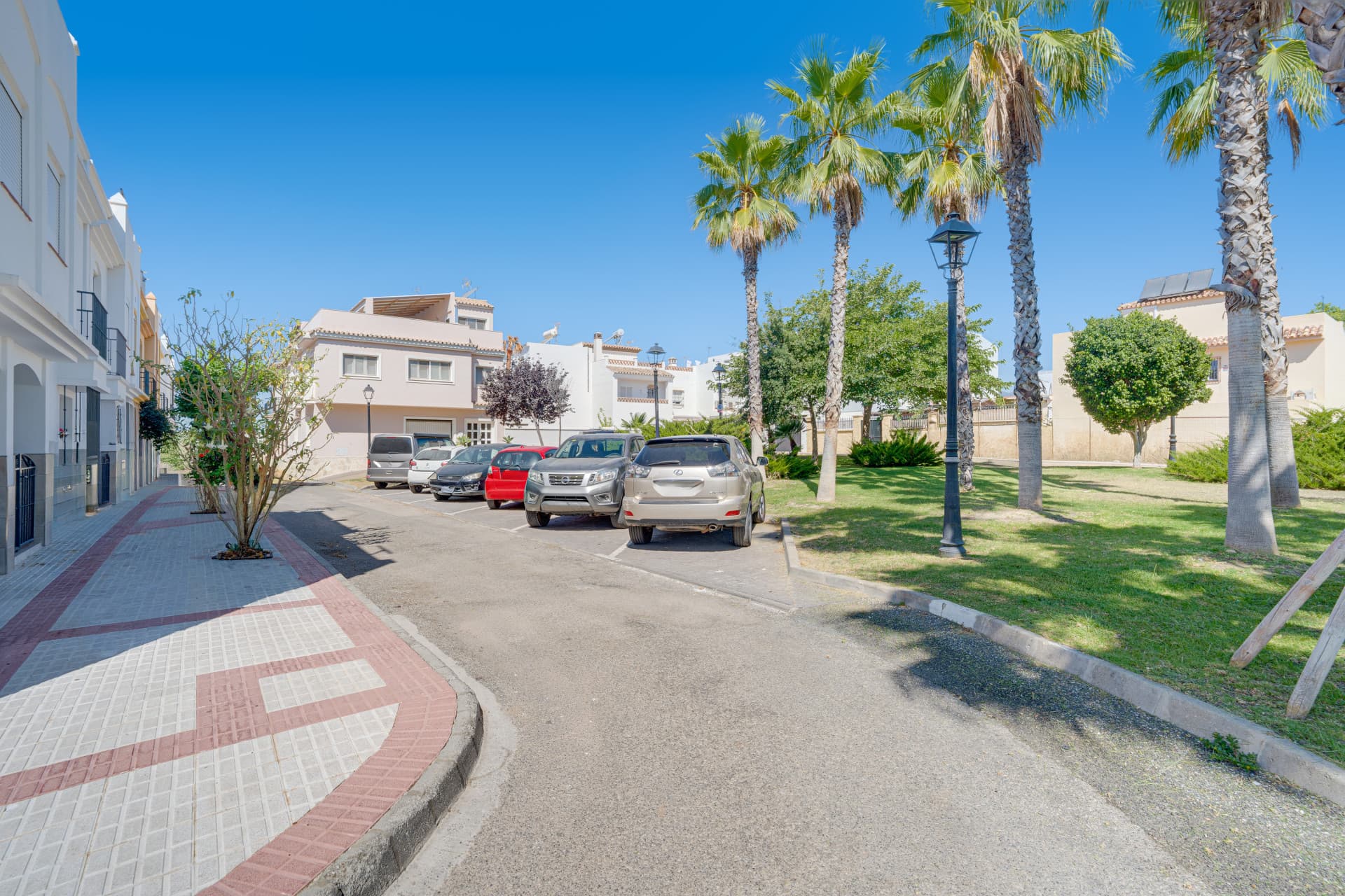 Unique five bedroom townhouse with rooftop terrace & excellent rental potential in Cancelada, Estepona