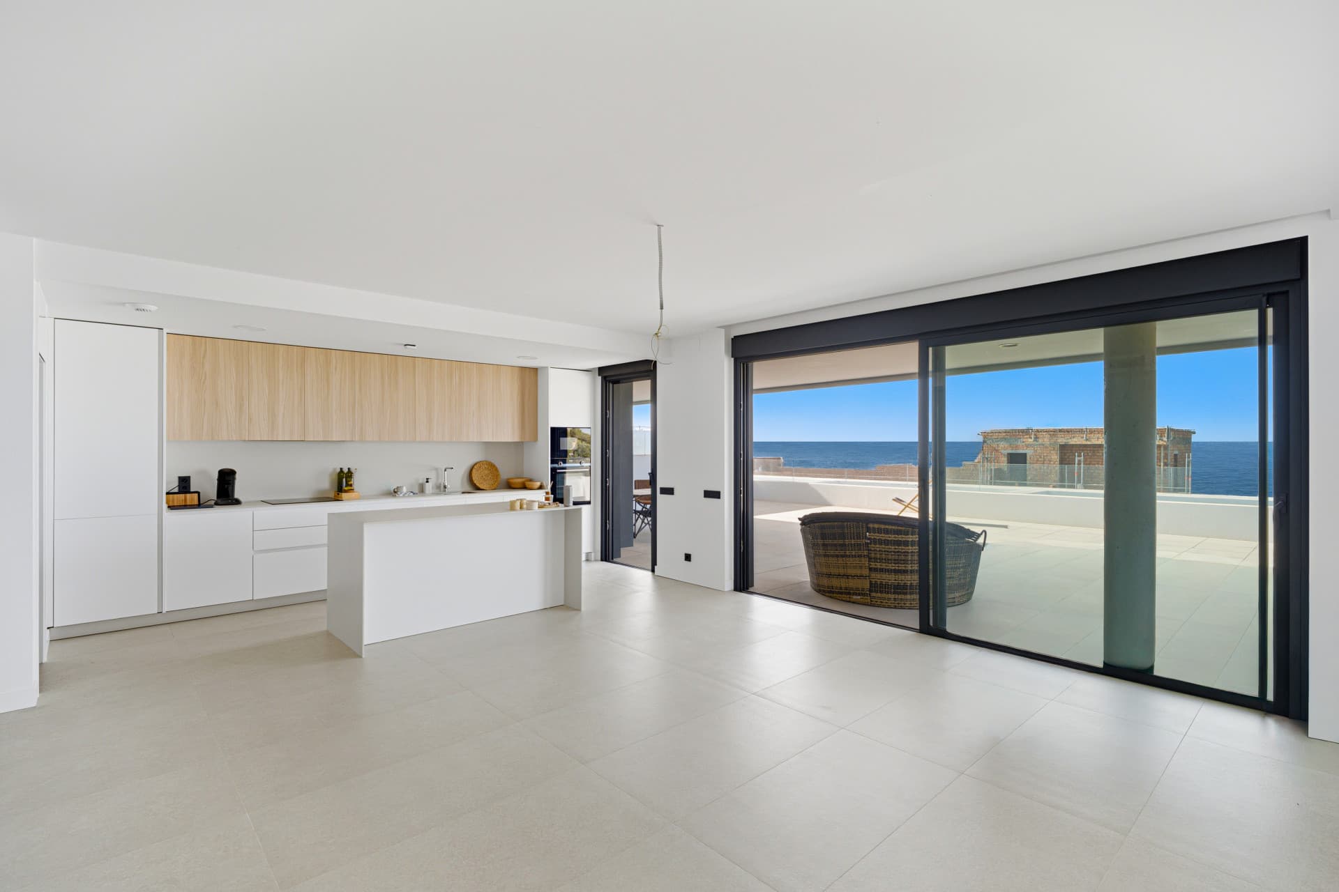 Brand-new, three bedroom apartment in the sought-after gated community of Medblue, in Altos de los Monteros