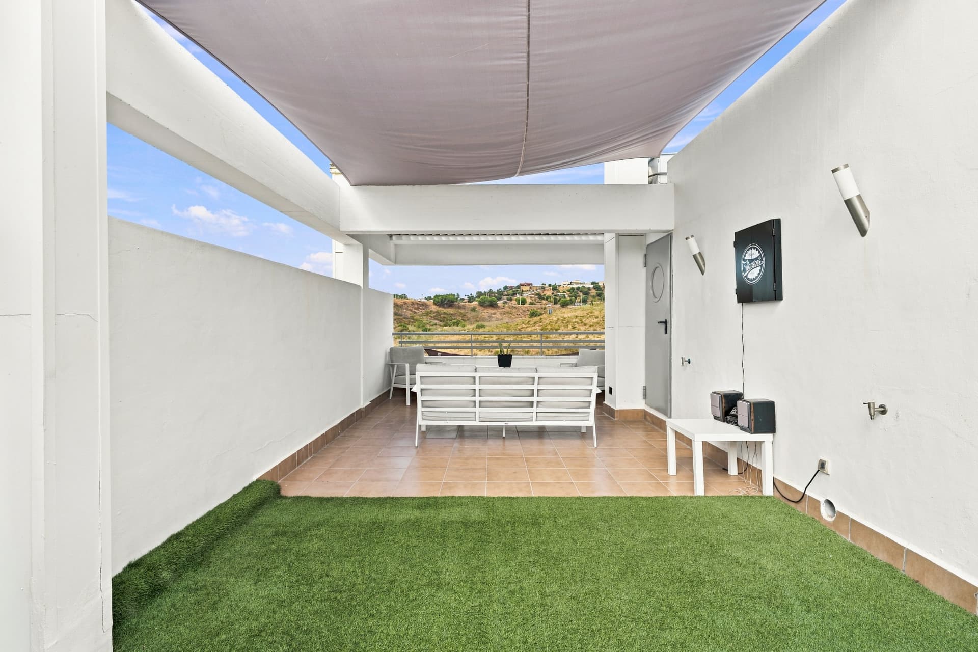 Beautiful west-facing duplex penthouse in the exclusive and peaceful community Vitania Resort, La Cala de Mijas
