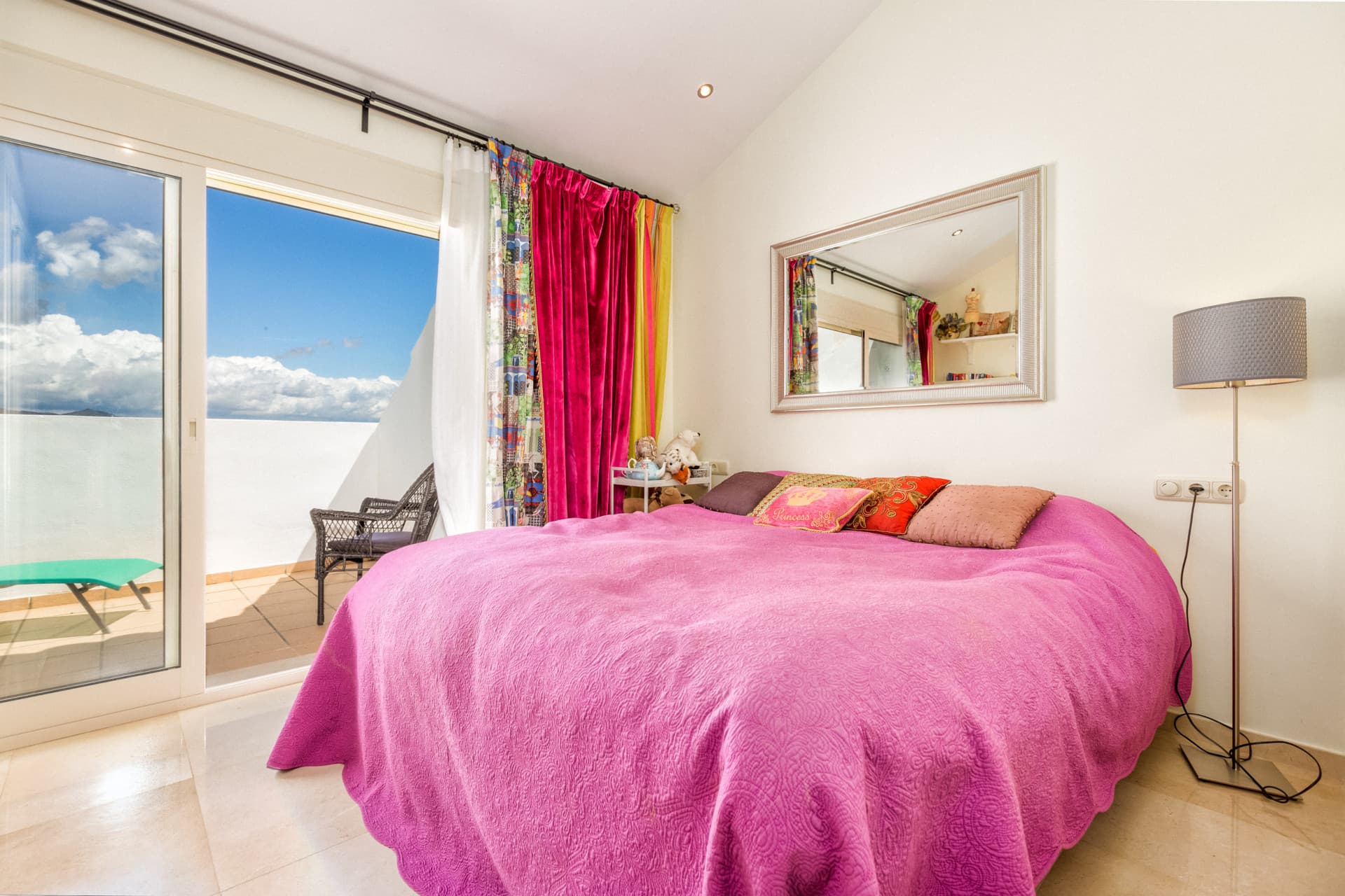 Elegant north east facing, three bedroom townhouse located in La Cala Golf, Mijas