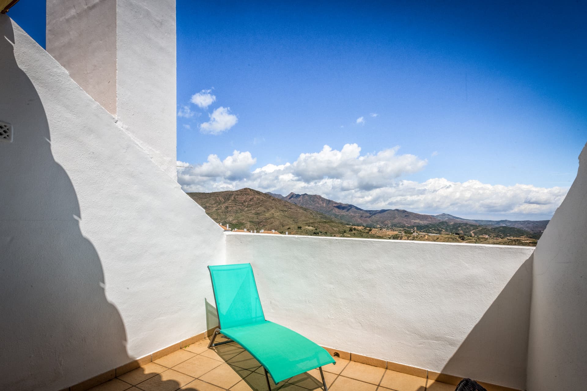 Elegant north east facing, three bedroom townhouse located in La Cala Golf, Mijas