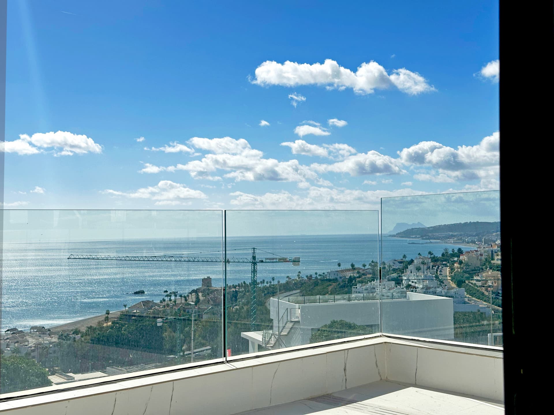 Ático de lujo con vistas al mar en Azata Delmare, Casares Costa