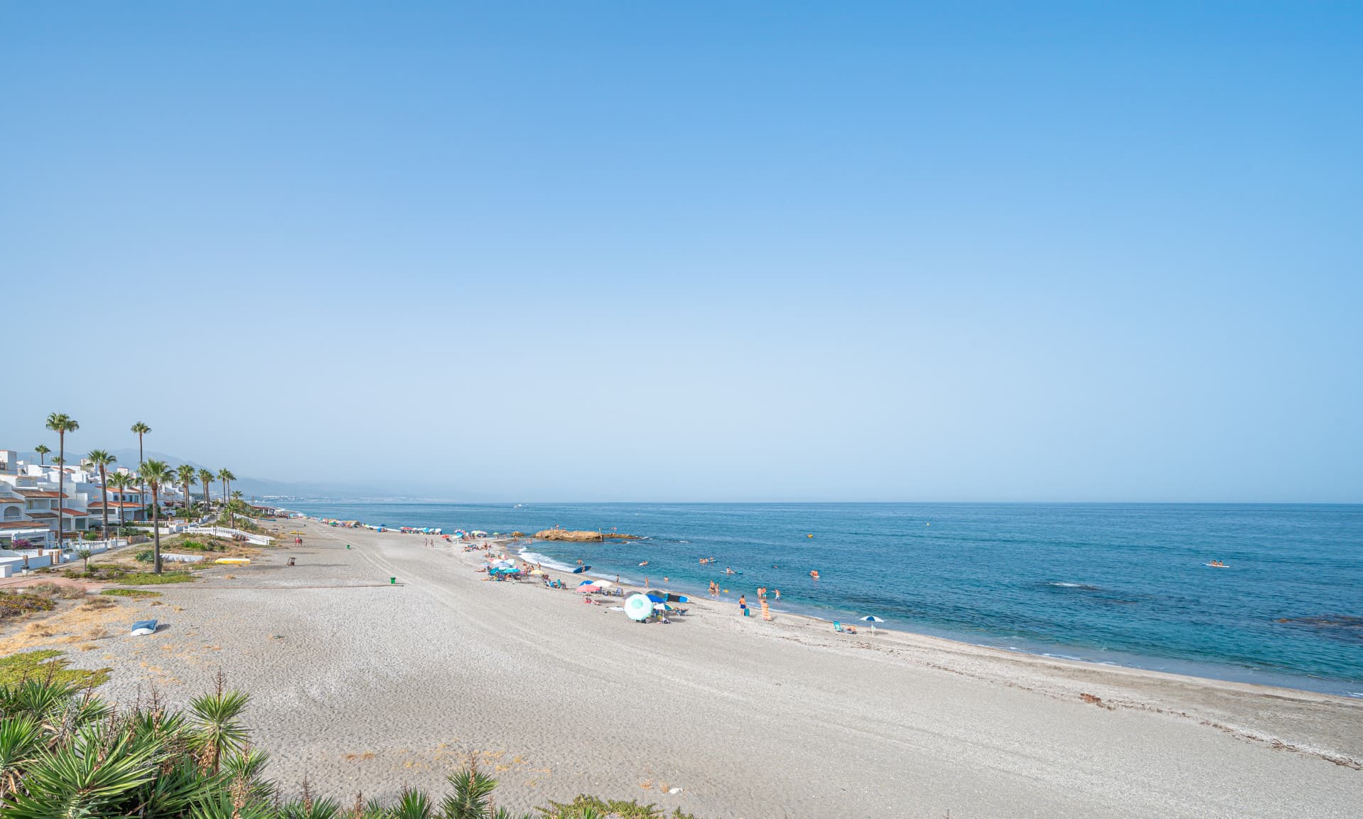 FIRST FLOOR APARTMENT WITH PANORAMIC VIEWS IN MANILVA! Great Opportunity on the COSTA DEL SOL!